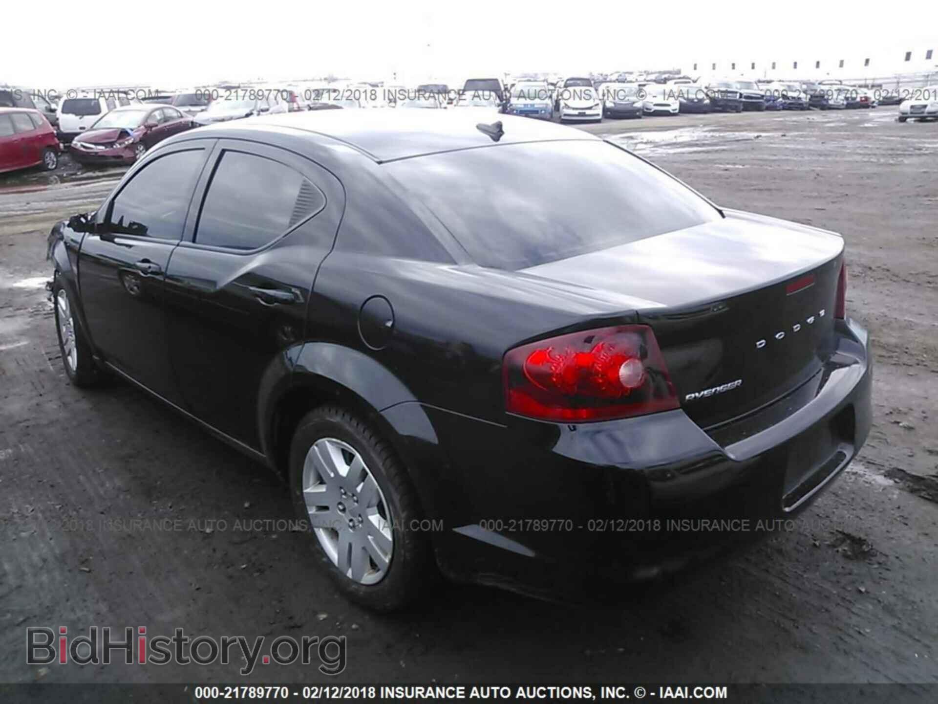 2011 Dodge Avenger - VIN: 1B3BD4FB2BN588522 - Photo 3