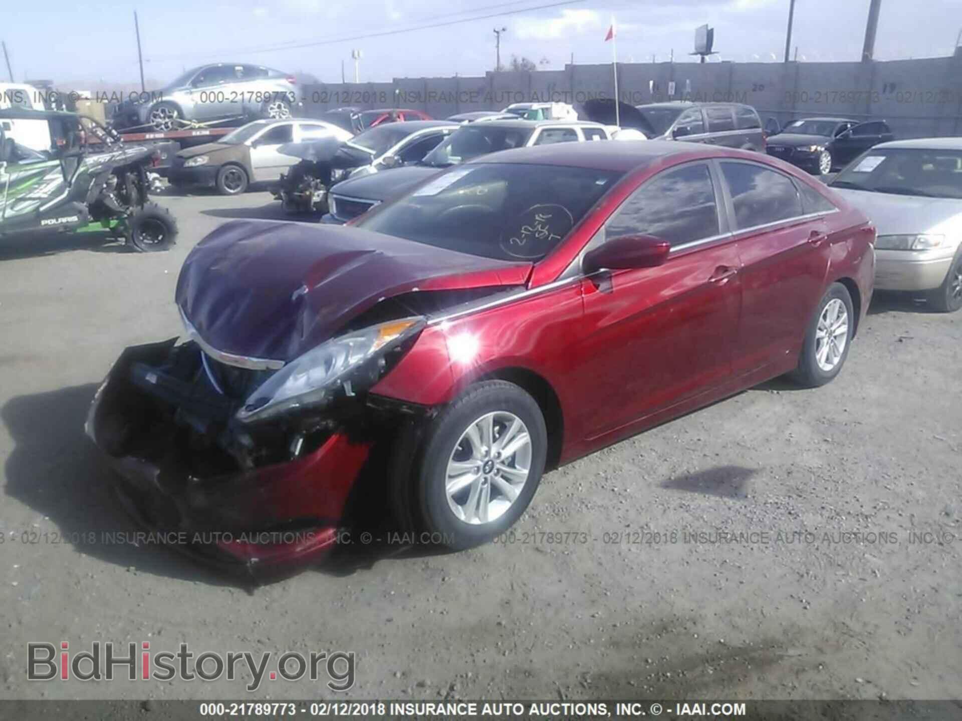 2012 Hyundai Sonata - VIN: 5NPEB4AC4CH332711 - Фото 2