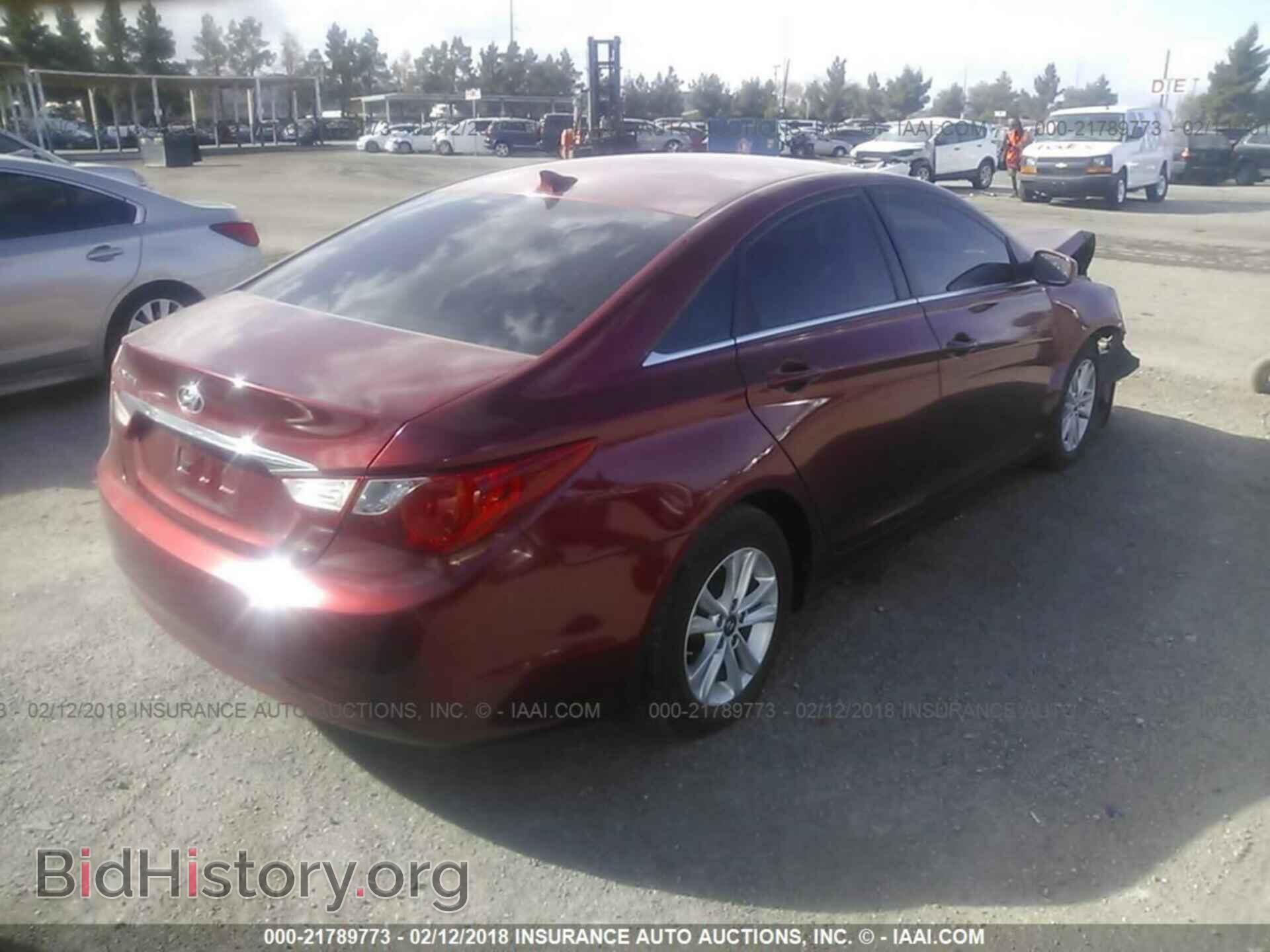 2012 Hyundai Sonata - VIN: 5NPEB4AC4CH332711 - Фото 4