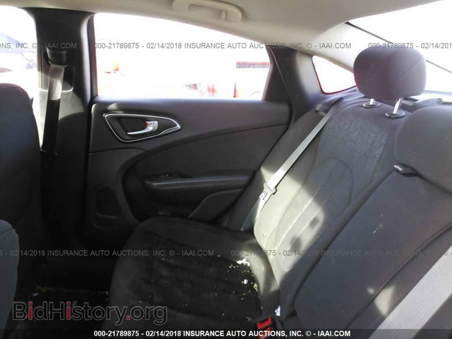 2015 Chrysler 200 - VIN: 1C3CCCABXFN502181 - Photo 8