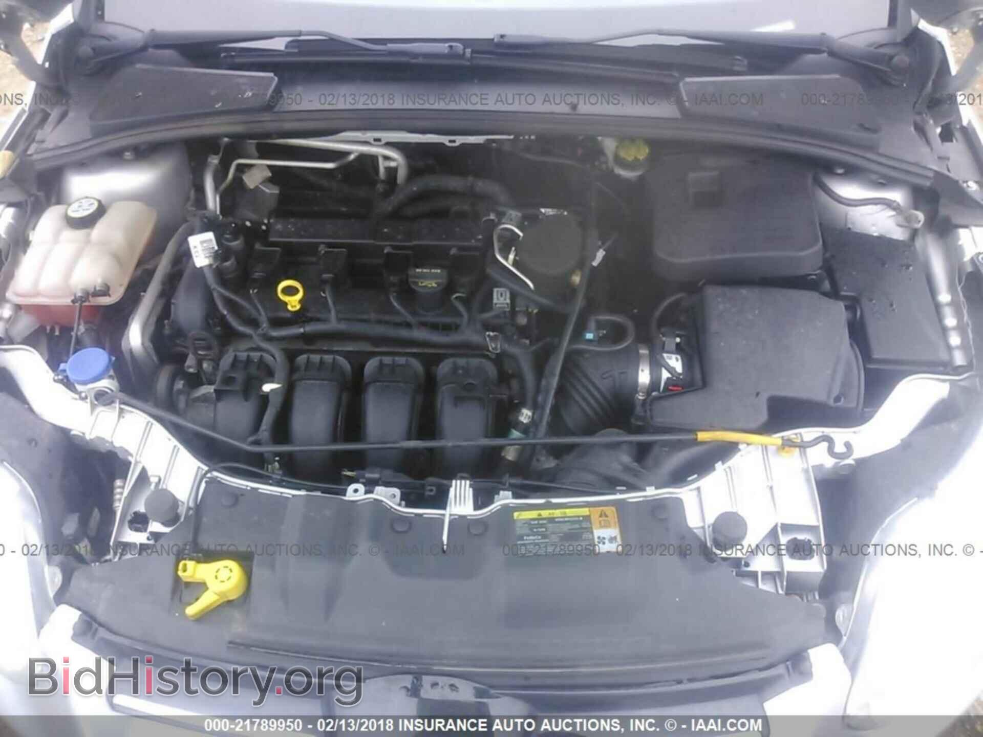 2012 Ford Focus - VIN: 1FAHP3M22CL200740 - Photo 10