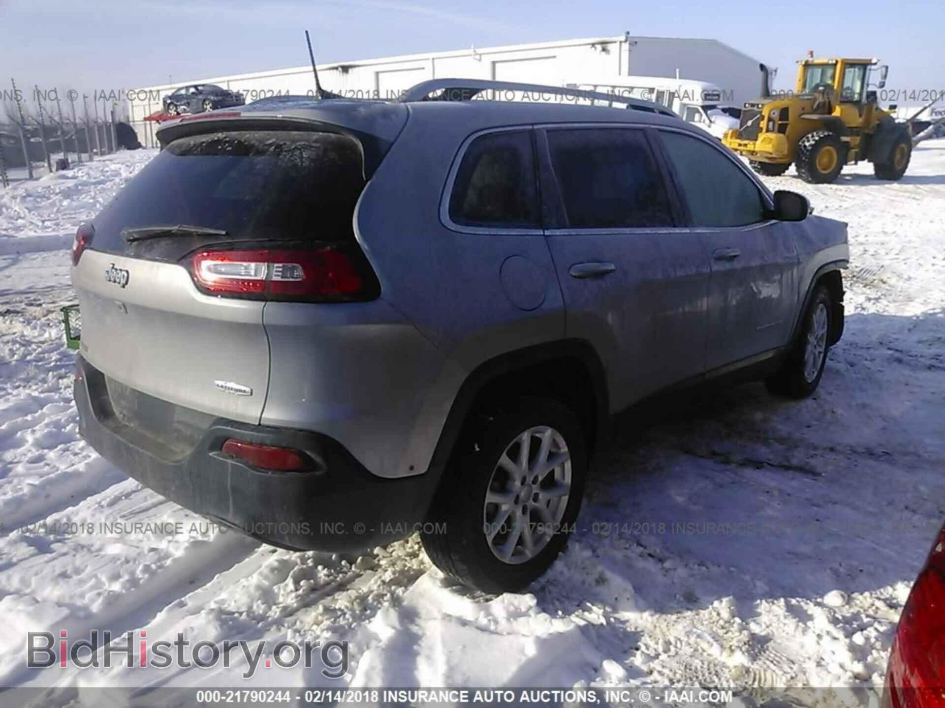 2017 Jeep Cherokee - VIN: 1C4PJLCB0HD233651 - Фото 4