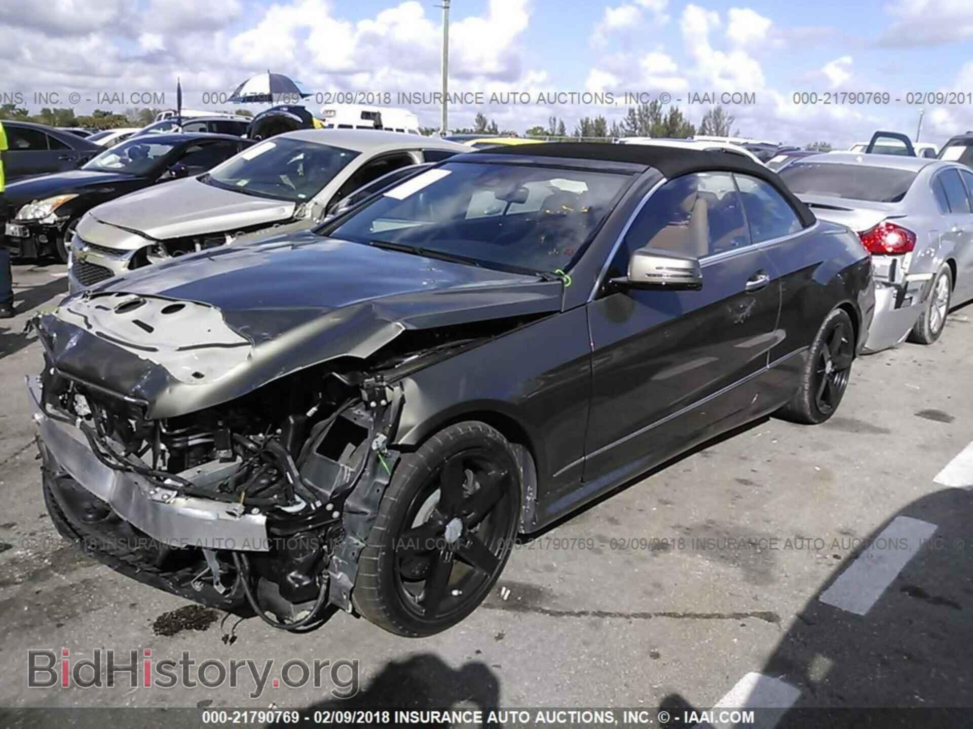 2011 Mercedes-benz E - VIN: WDDKK7CF2BF042865 - Photo 2