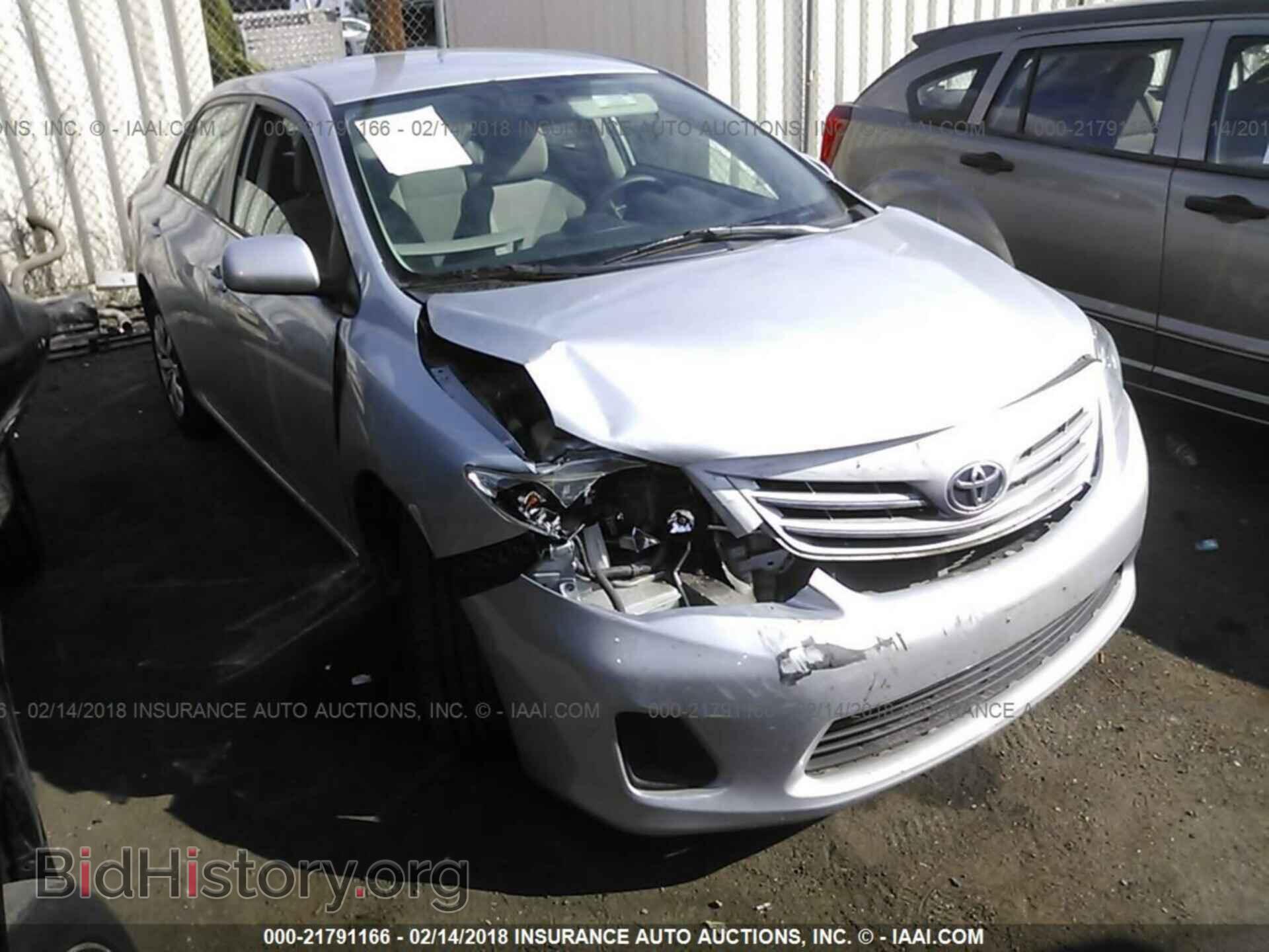 Photo 5YFBU4EE1DP202401 - Toyota Corolla 2013