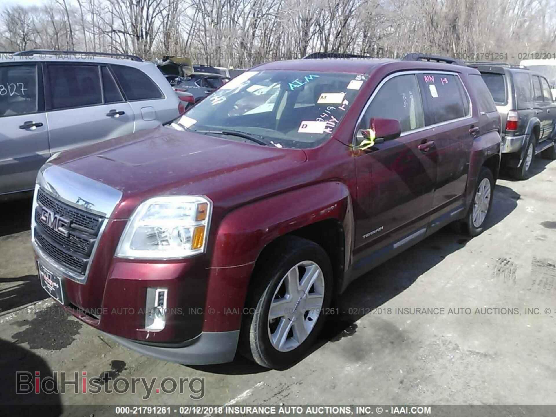 2011 Gmc Terrain - VIN: 2CTALSEC3B6419419 - Photo 2