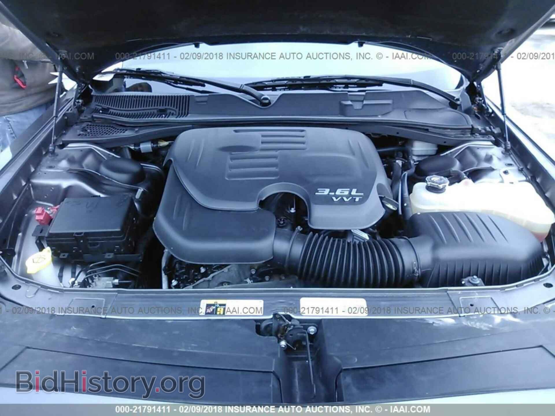2015 Dodge Challenger - VIN: 2C3CDZAG6FH709669 - Photo 10