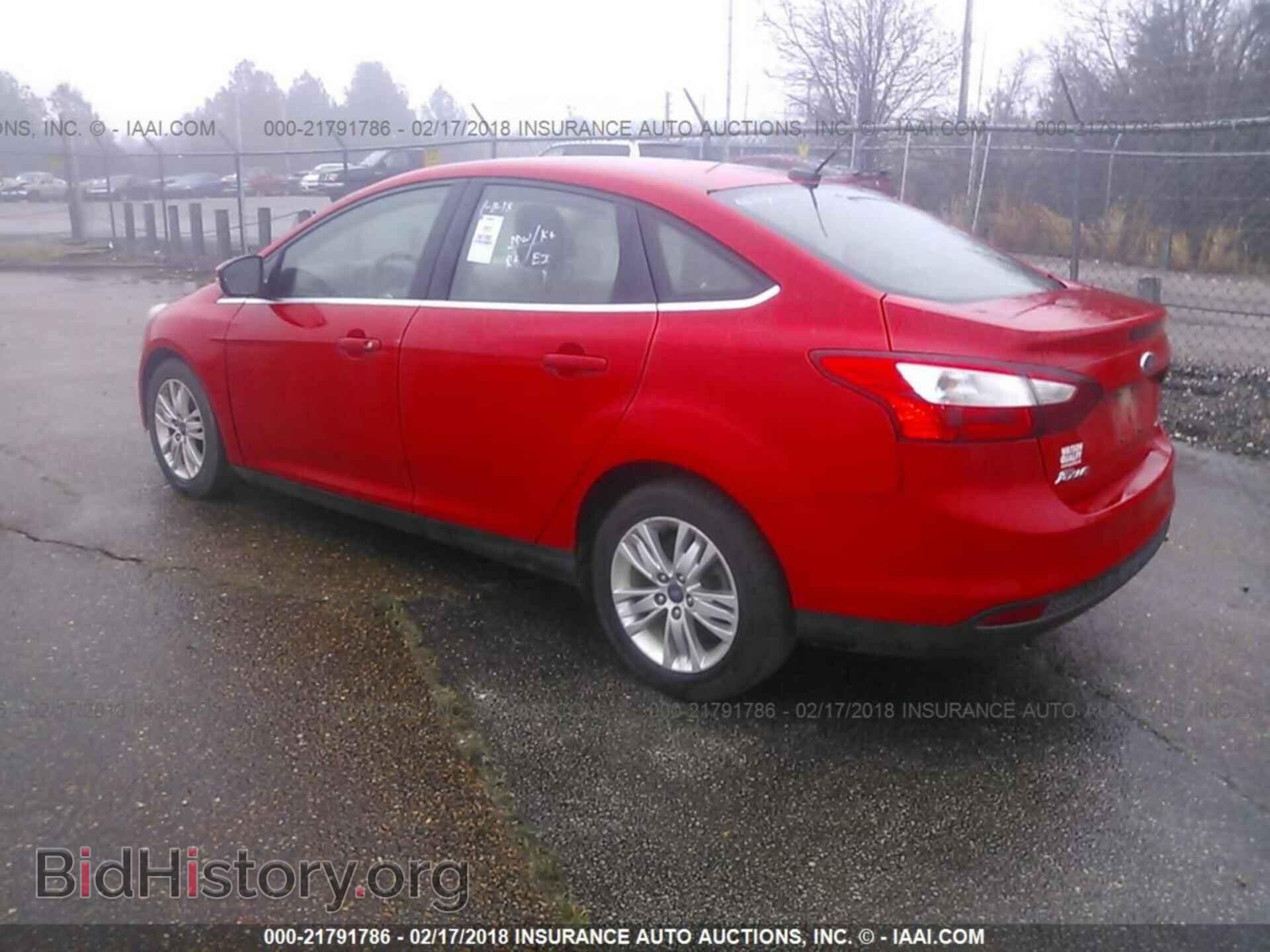 2012 Ford Focus - VIN: 1FAHP3H24CL178816 - Фото 3
