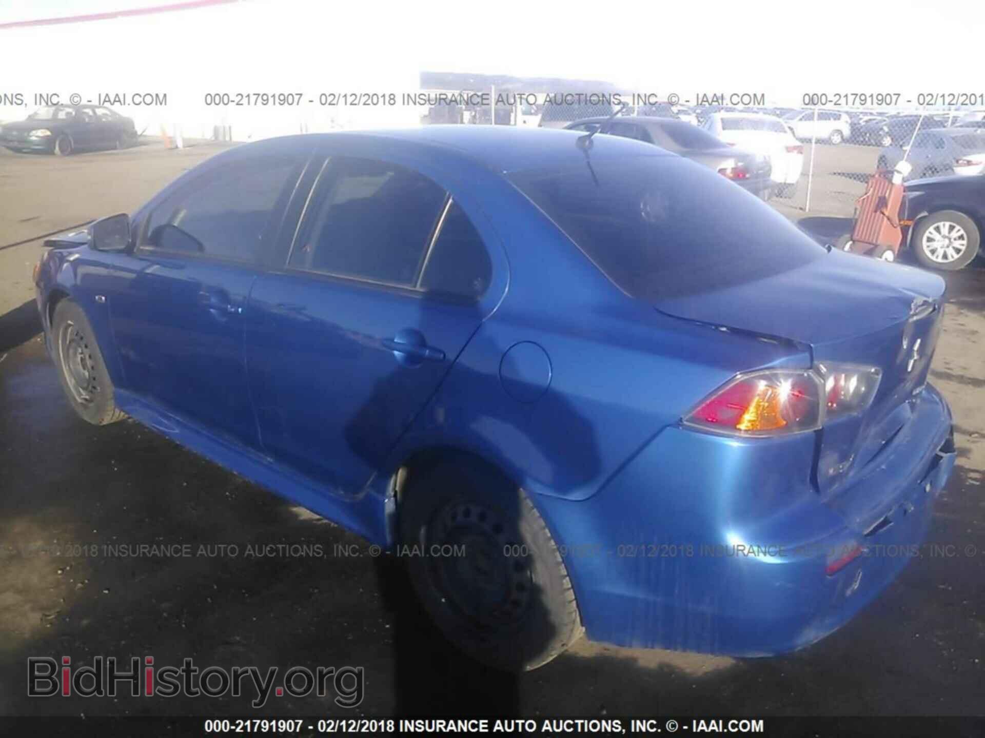 2015 Mitsubishi Lancer - VIN: JA32U2FU6FU006517 - Фото 3