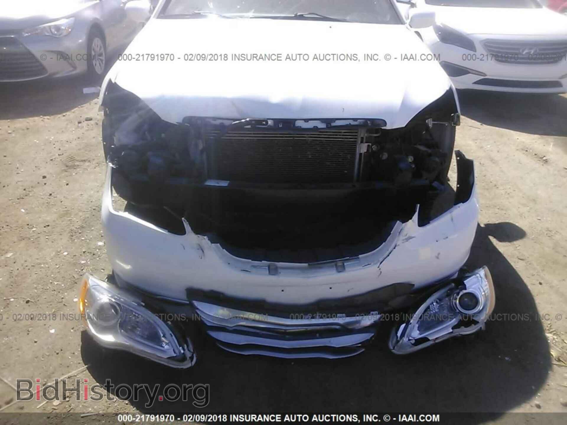 2013 Chrysler 200 - VIN: 1C3CCBAG0DN627354 - Photo 6