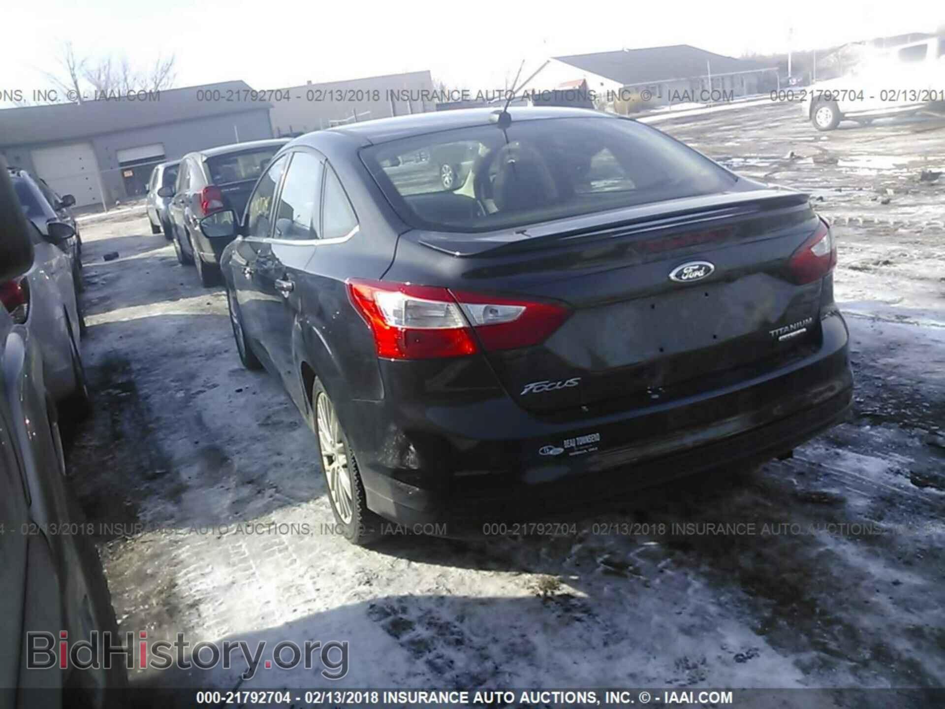 2013 Ford Focus - VIN: 1FADP3J28DL314486 - Photo 3
