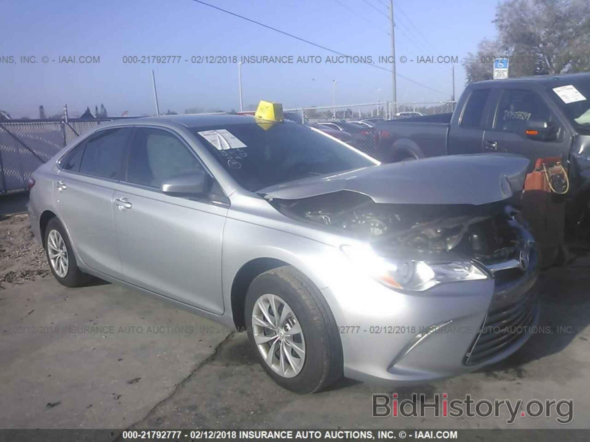 Фотография 4T1BF1FK8FU079355 - TOYOTA CAMRY 2015