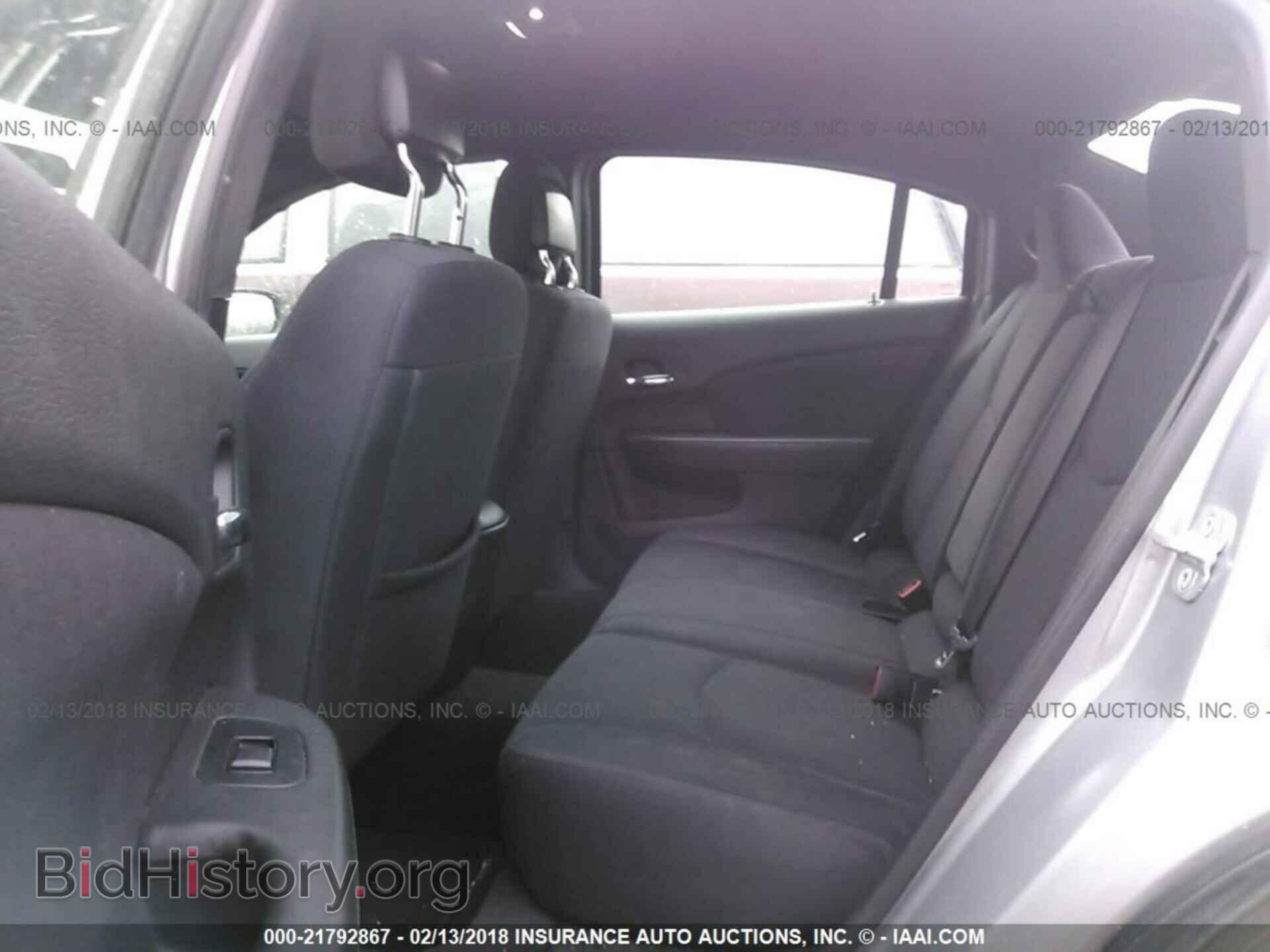 2013 Chrysler 200 - VIN: 1C3CCBBG4DN527336 - Photo 8