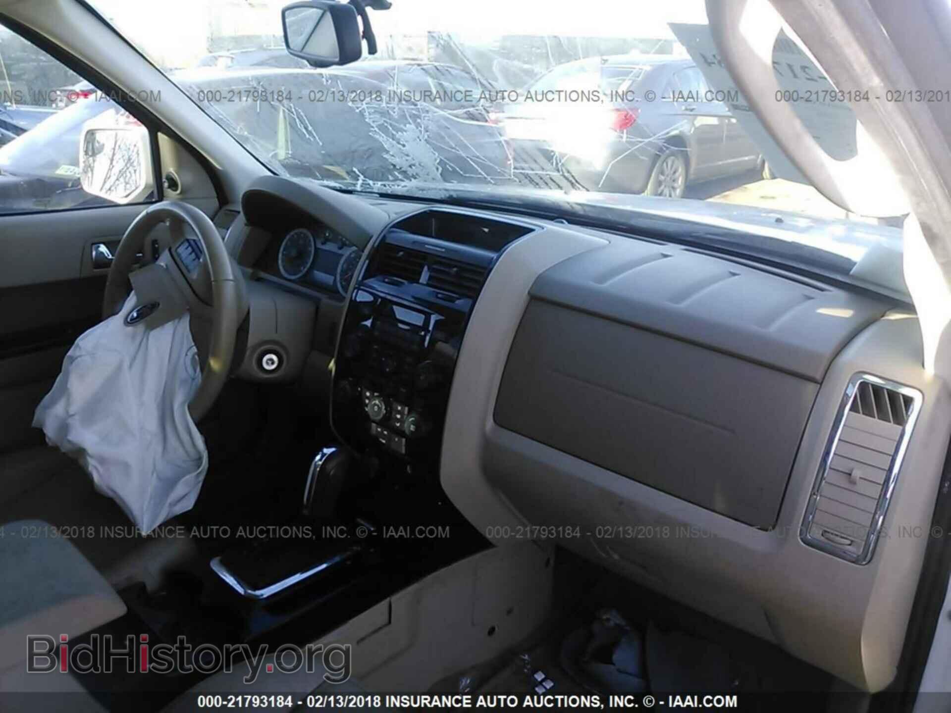2012 Ford Escape - VIN: 1FMCU0E71CKC12689 - Photo 5