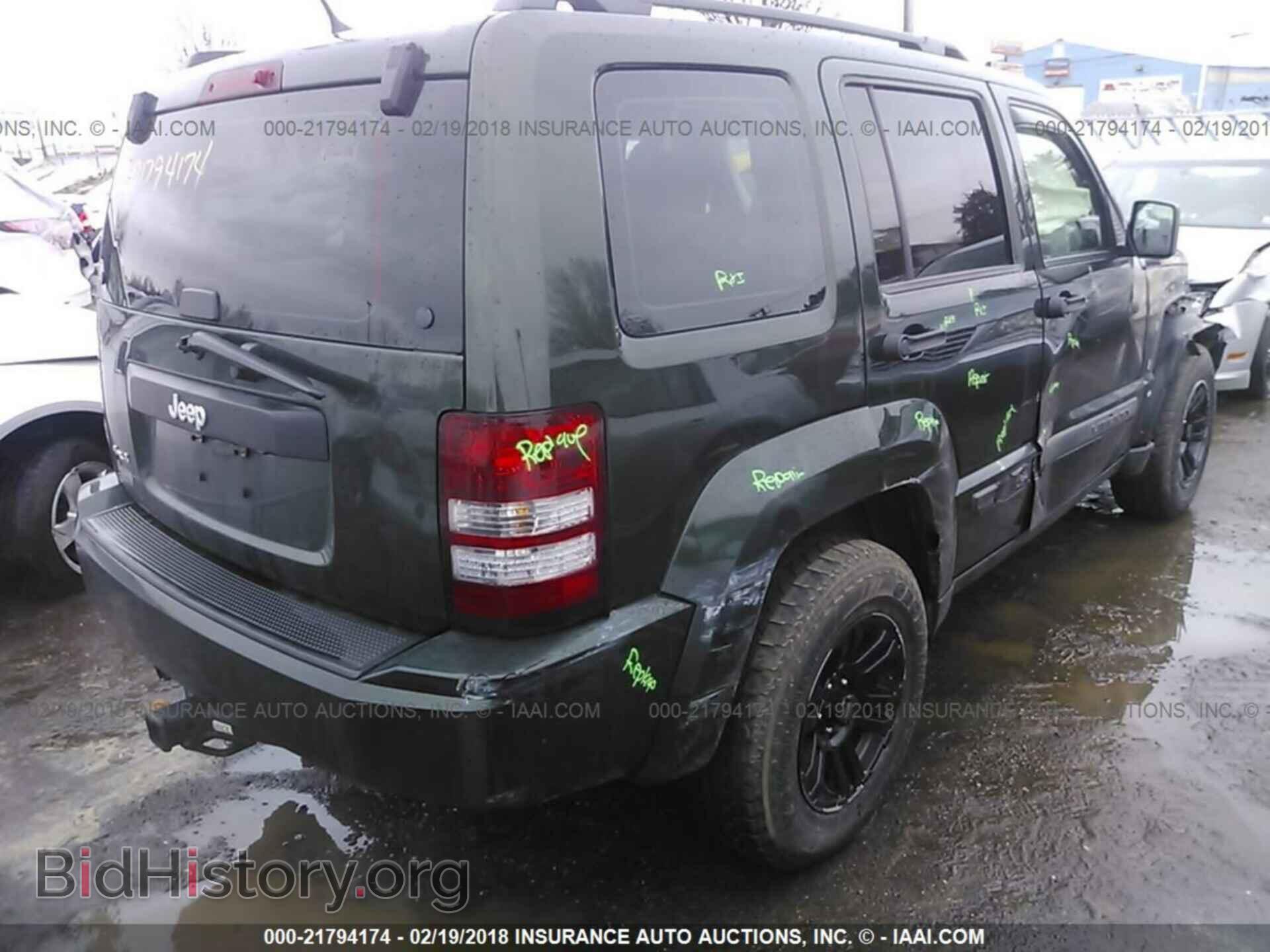 2012 Jeep Liberty - VIN: 1C4PJMAKXCW111000 - Фото 4