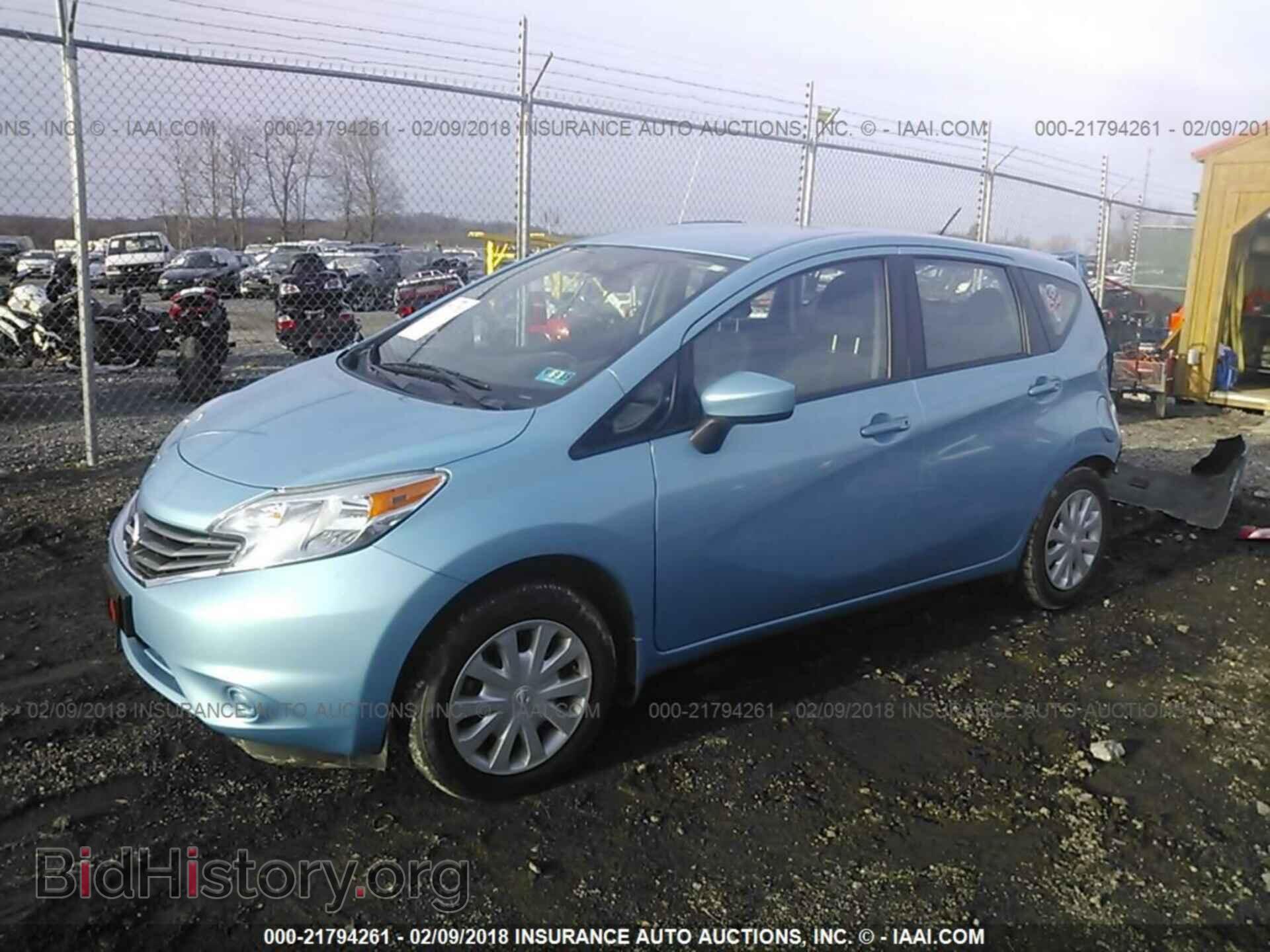 2015 Nissan Versa note - VIN: 3N1CE2CP1FL394688 - Фото 2