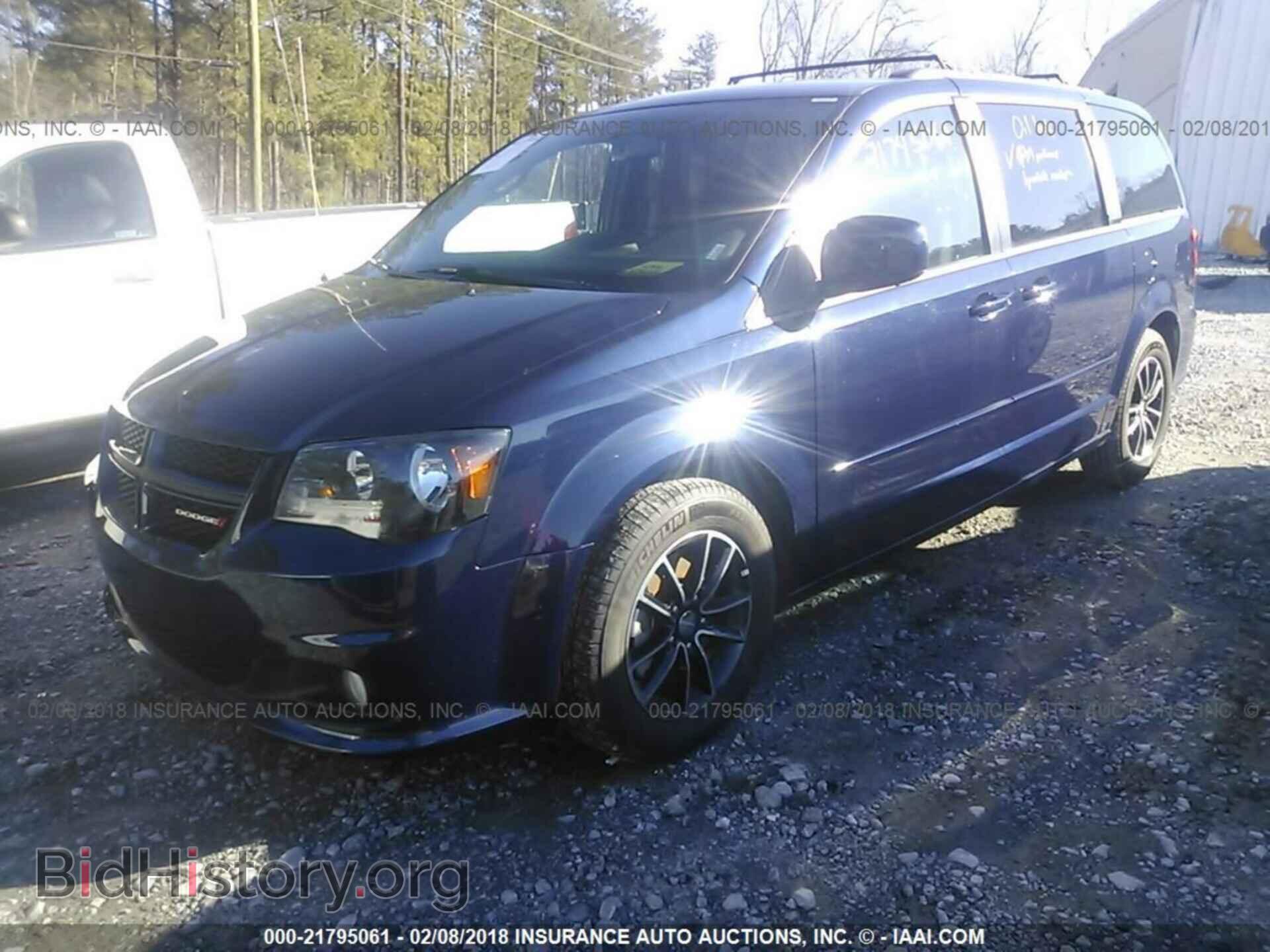 2017 Dodge Grand caravan - VIN: 2C4RDGEG9HR699852 - Фото 2