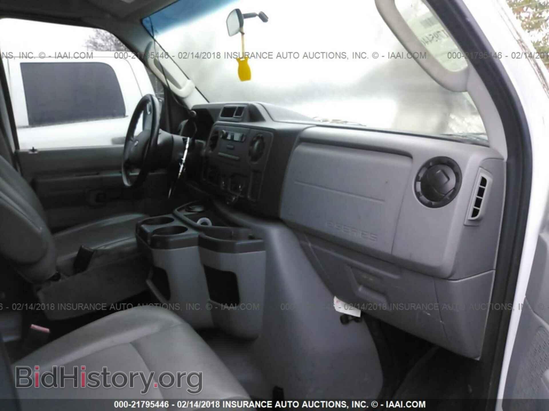 2011 Ford Econoline - VIN: 1FTNE2EL6BDB40006 - Фото 5