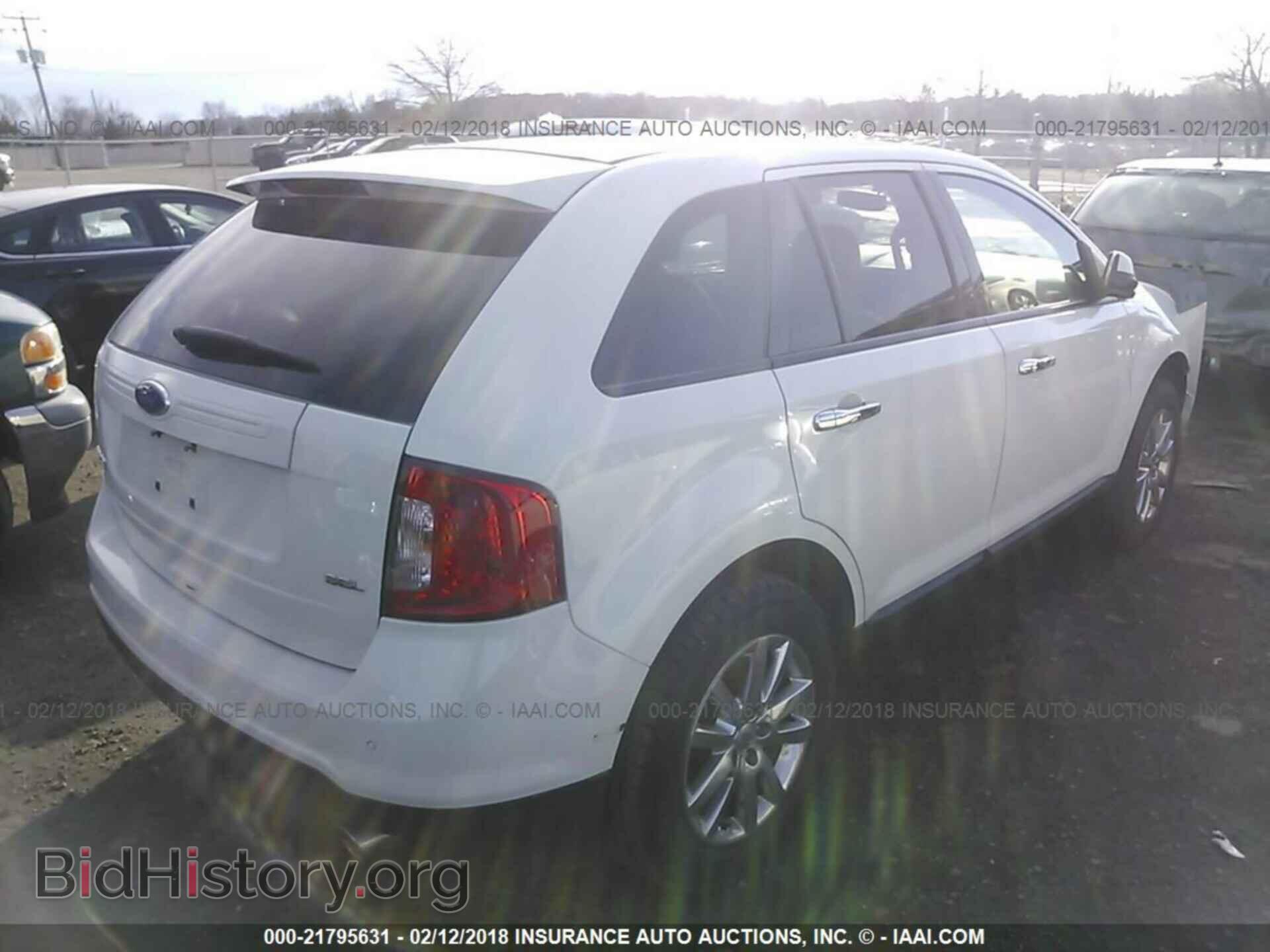2011 Ford Edge - VIN: 2FMDK3JC8BBB02536 - Photo 4