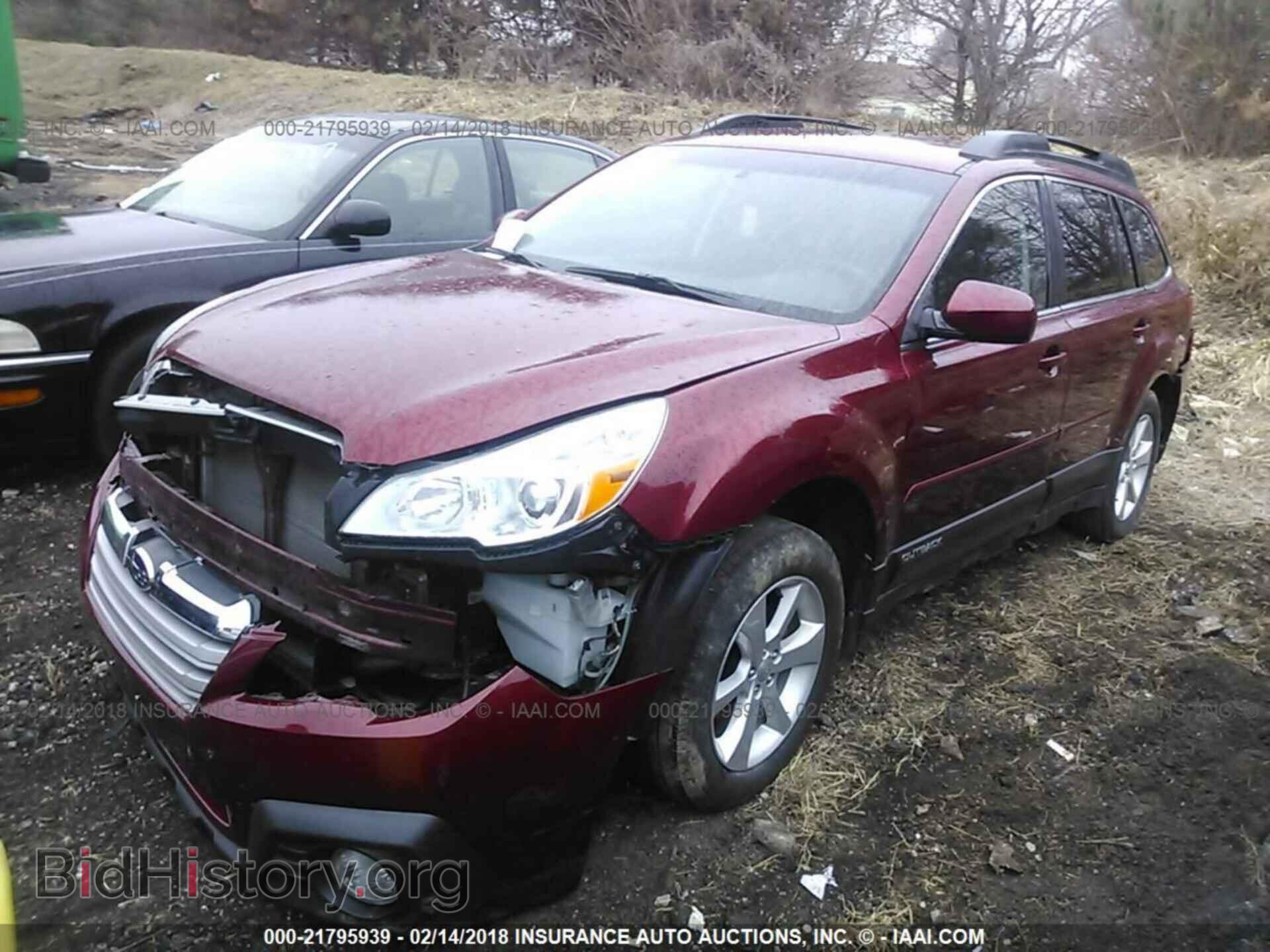 2013 Subaru Outback - VIN: 4S4BRBBC6D3249663 - Фото 2