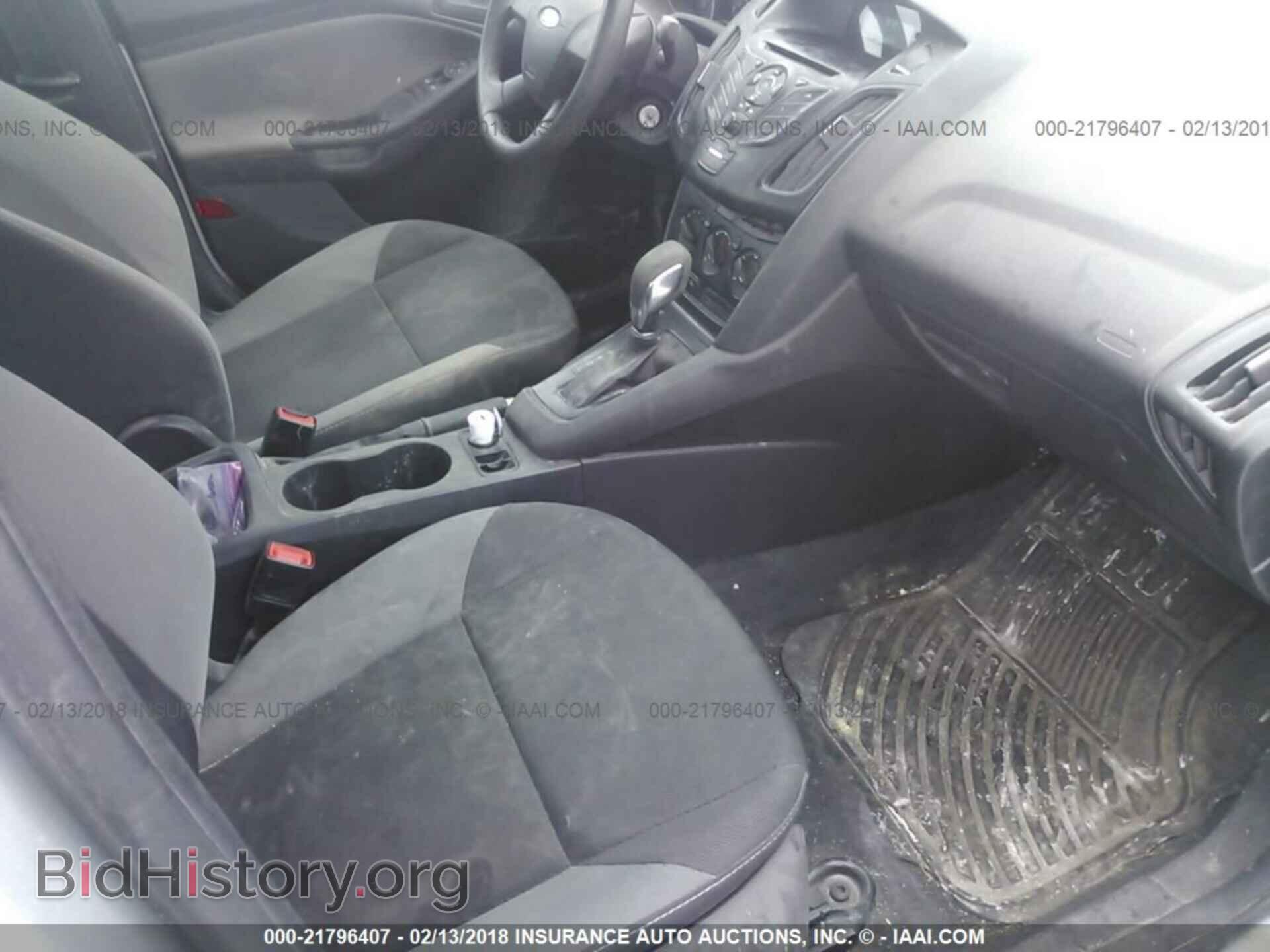 2014 Ford Focus - VIN: 1FADP3E24EL363194 - Photo 5