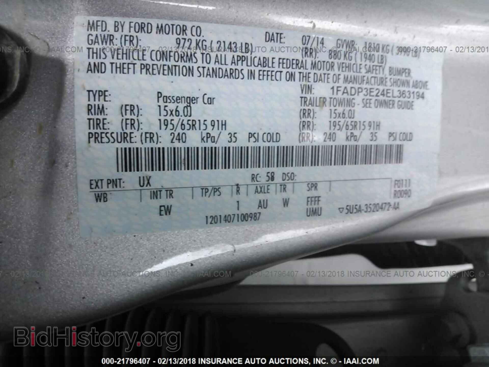 2014 Ford Focus - VIN: 1FADP3E24EL363194 - Photo 9