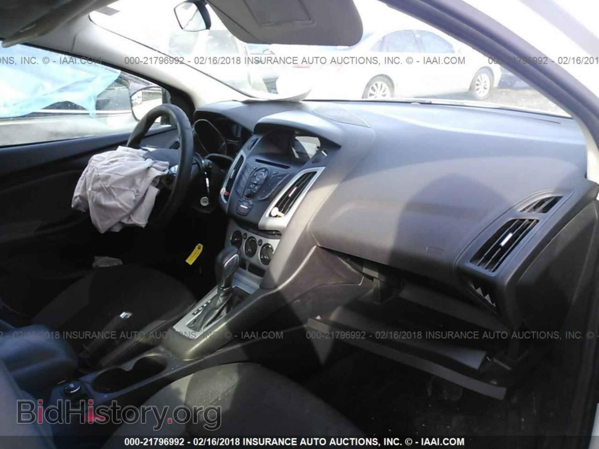 2012 Ford Focus - VIN: 1FAHP3K28CL164152 - Photo 5