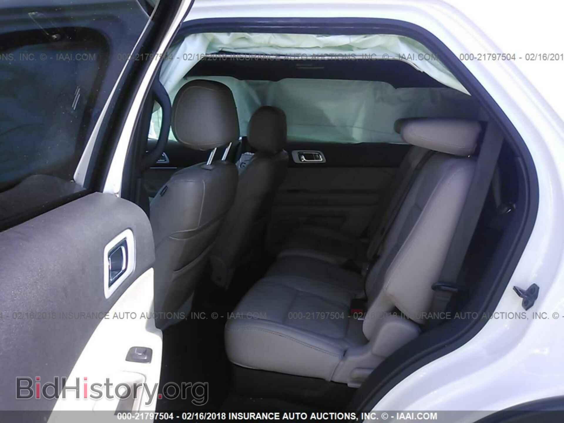 2011 Ford Explorer - VIN: 1FMHK7D88BGA64525 - Фото 8
