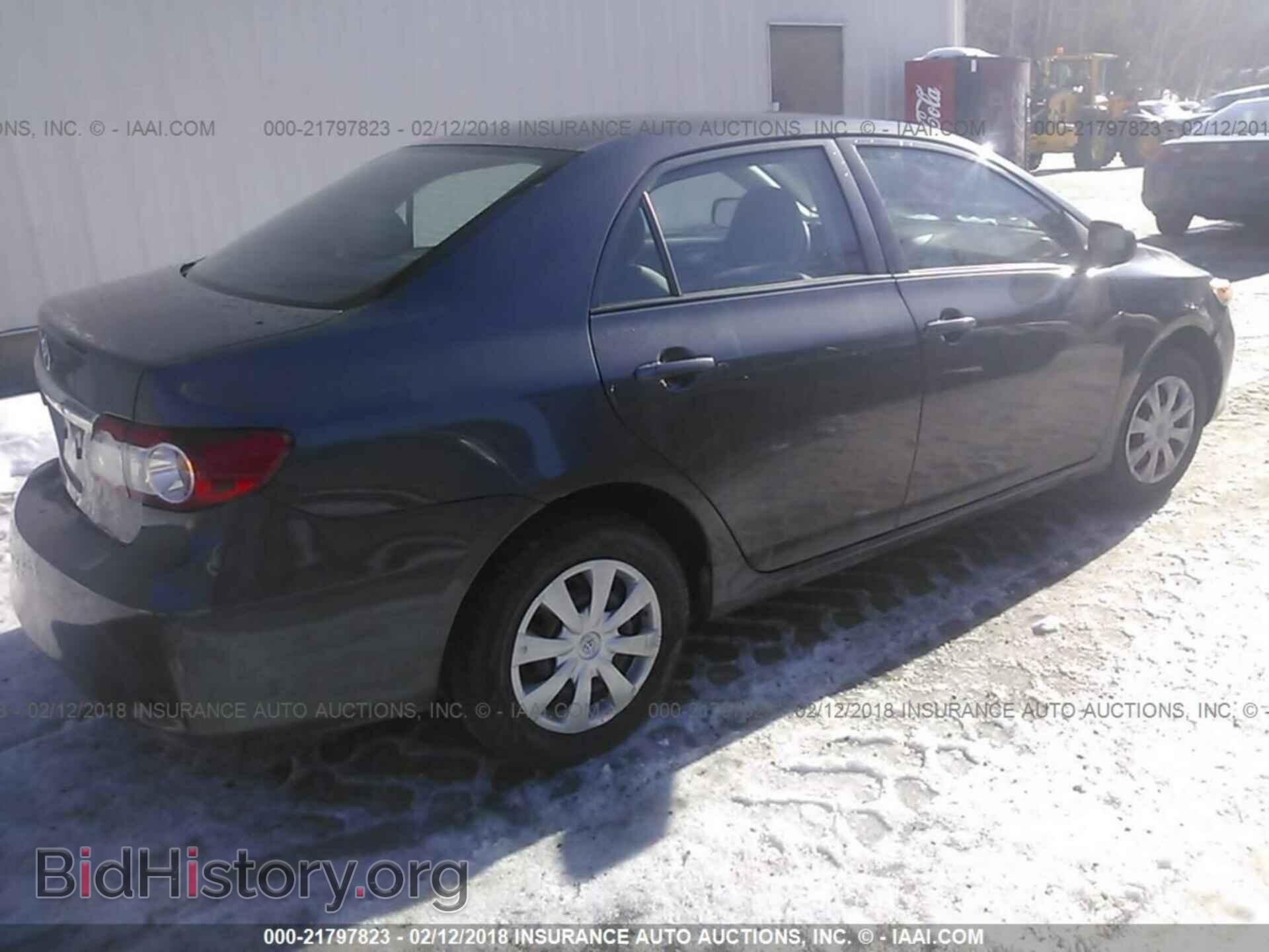 2011 Toyota Corolla - VIN: 2T1BU4EEXBC729656 - Photo 4