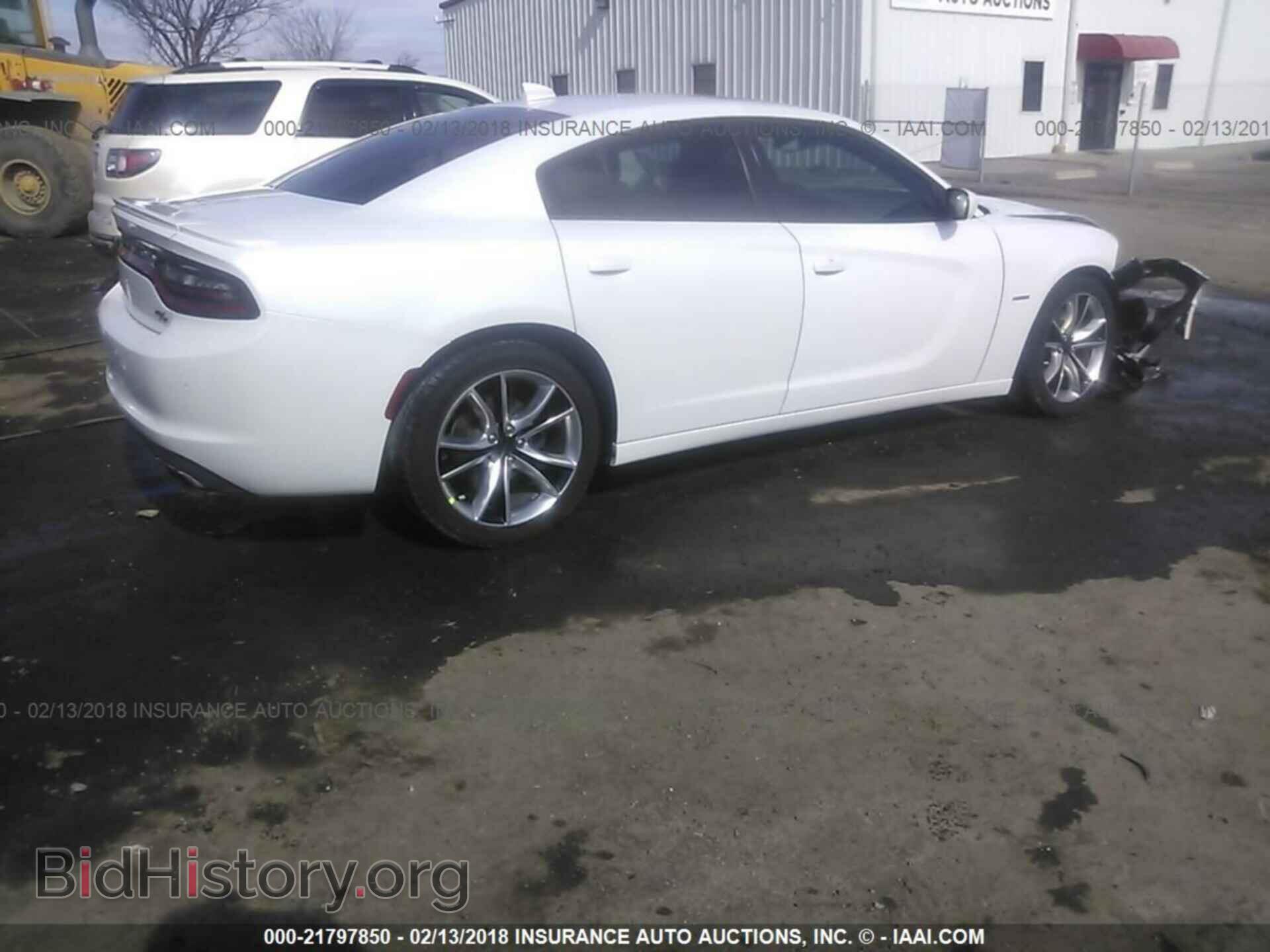 2015 Dodge Charger - VIN: 2C3CDXCT9FH915325 - Photo 4