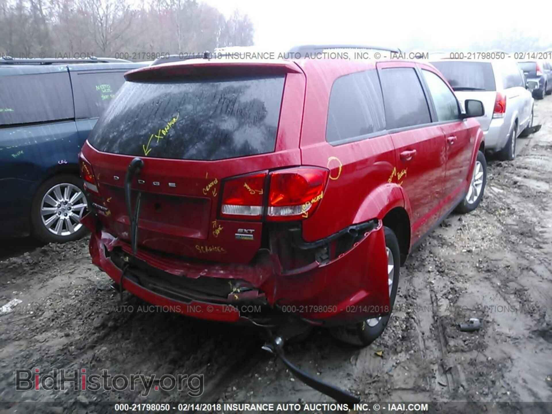 2015 Dodge Journey - VIN: 3C4PDCBG9FT564448 - Photo 4