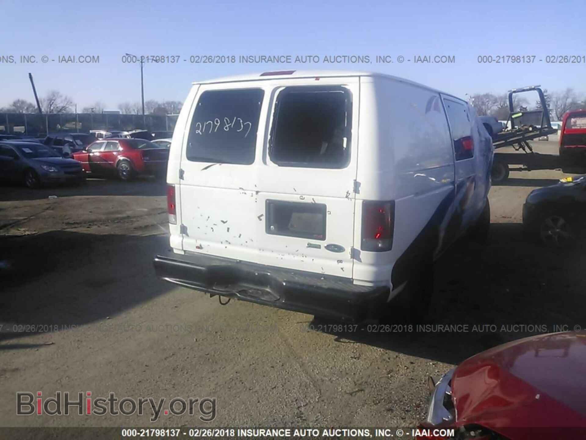 2012 Ford Econoline - VIN: 1FTNE1EL3CDA68211 - Фото 4
