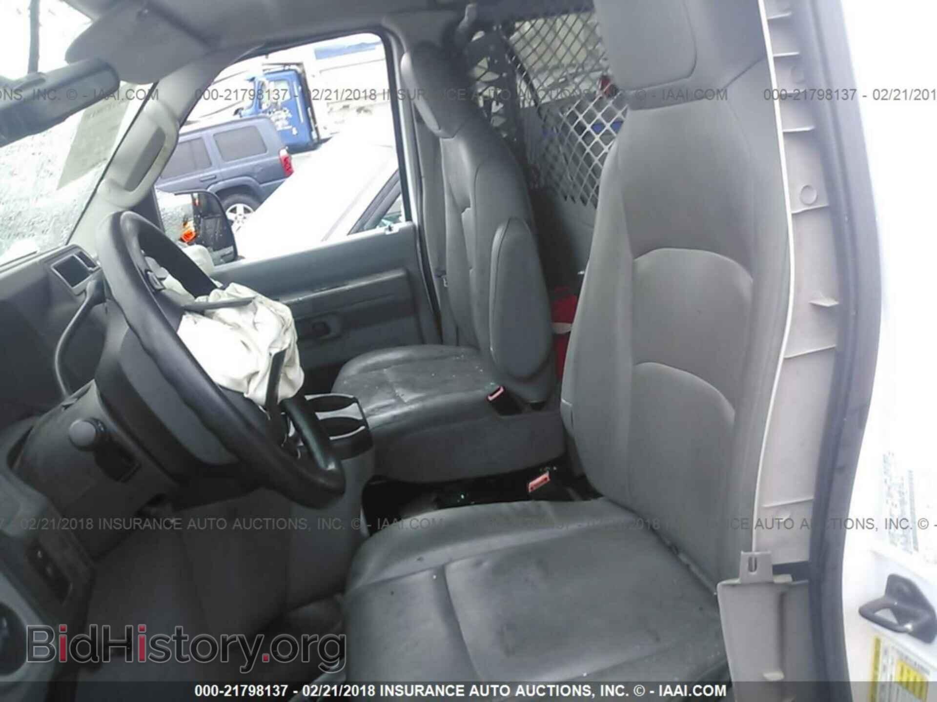 2012 Ford Econoline - VIN: 1FTNE1EL3CDA68211 - Фото 8