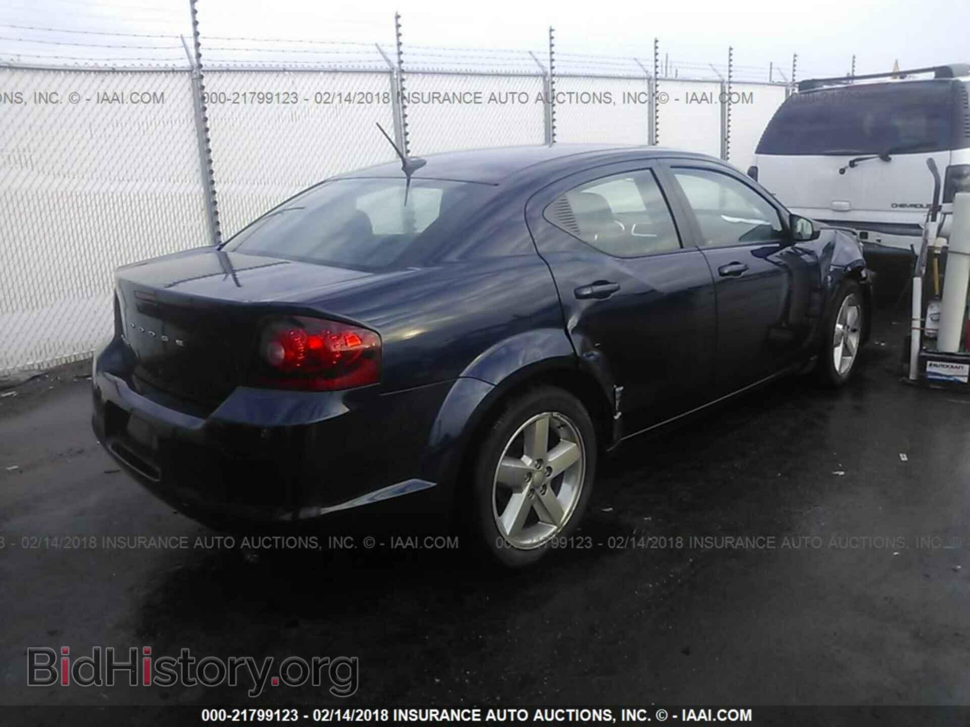 2013 Dodge Avenger - VIN: 1C3CDZAB8DN564563 - Photo 4