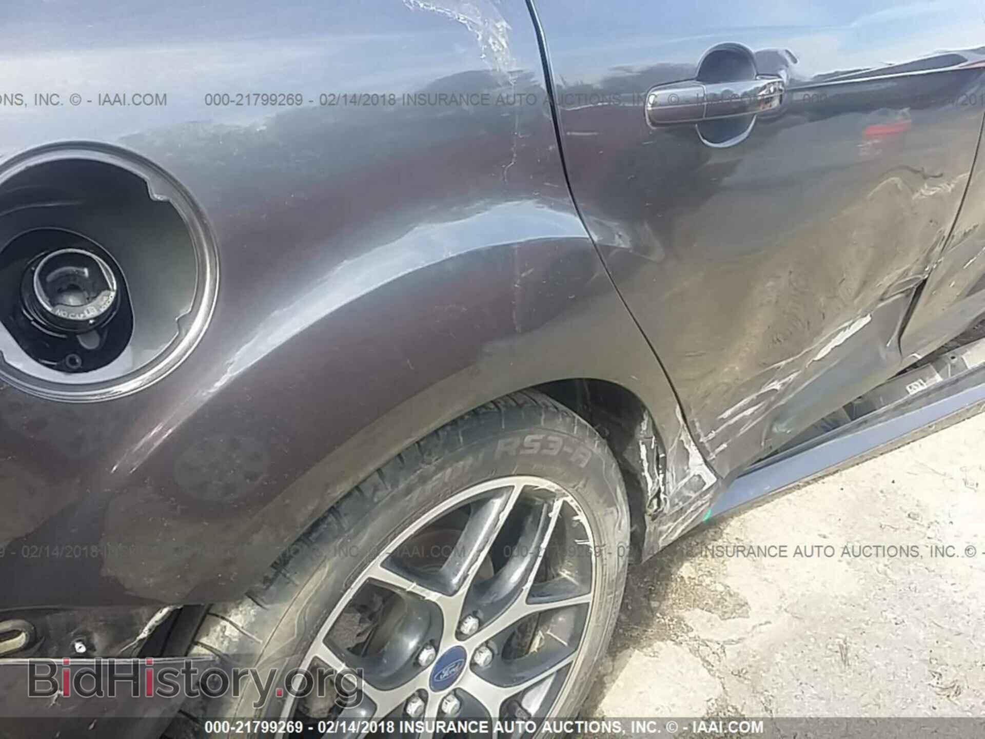 2015 Ford Focus - VIN: 1FADP3F26FL246782 - Фото 6