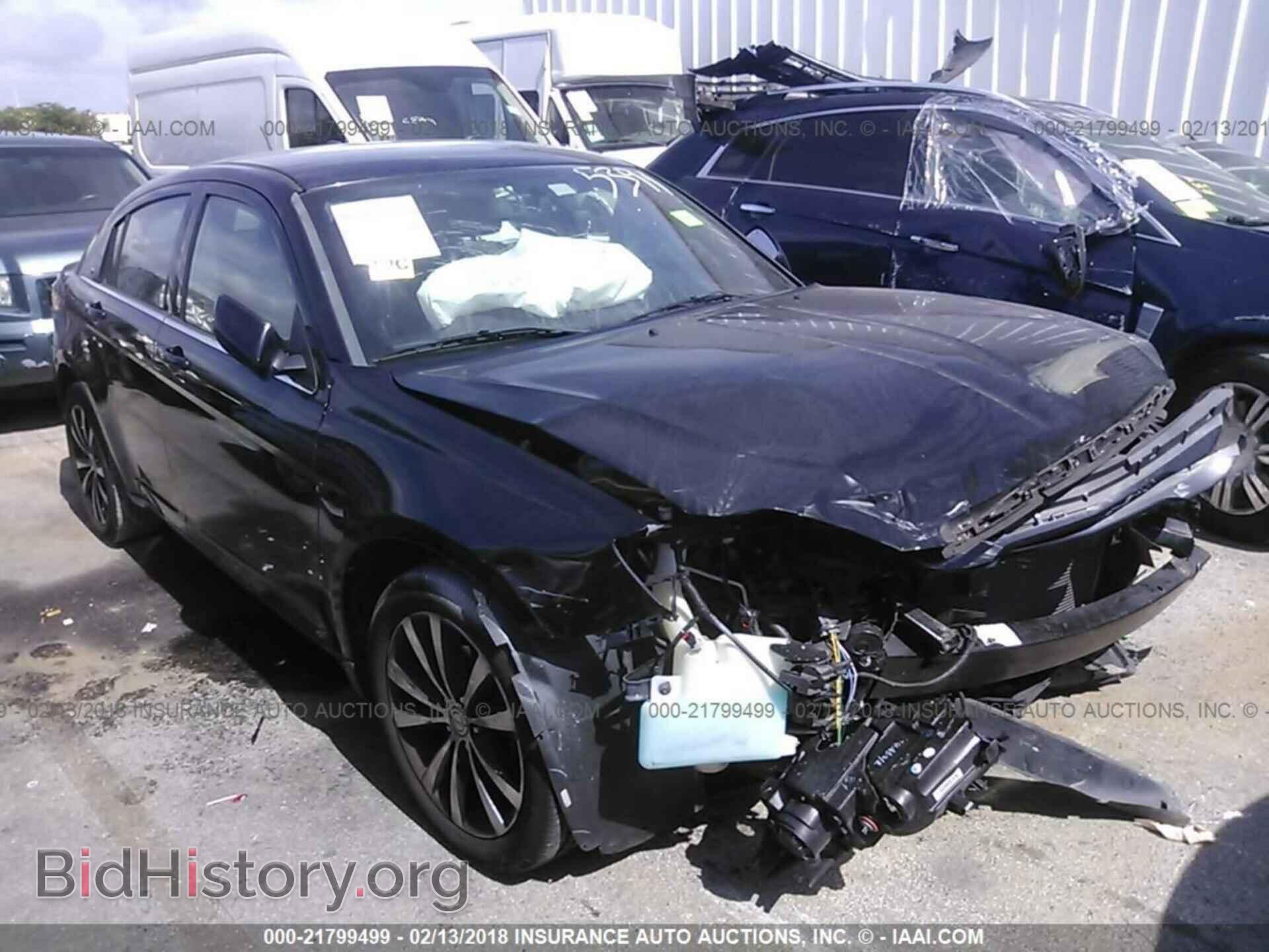 Photo 1C3CCBBB1DN515391 - Chrysler 200 2013