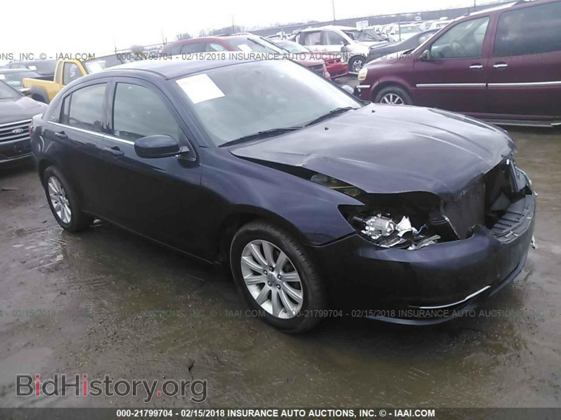 Фотография 1C3CCBBB1CN302973 - Chrysler 200 2012