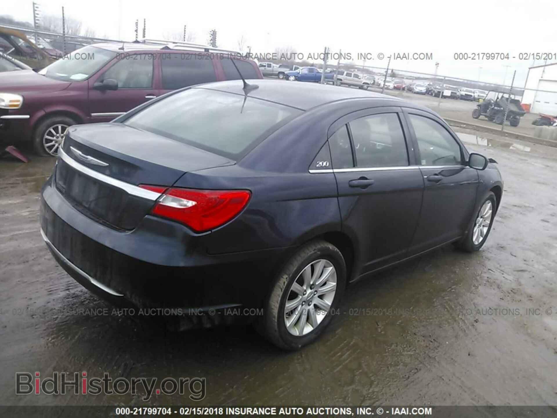 2012 Chrysler 200 - VIN: 1C3CCBBB1CN302973 - Фото 4