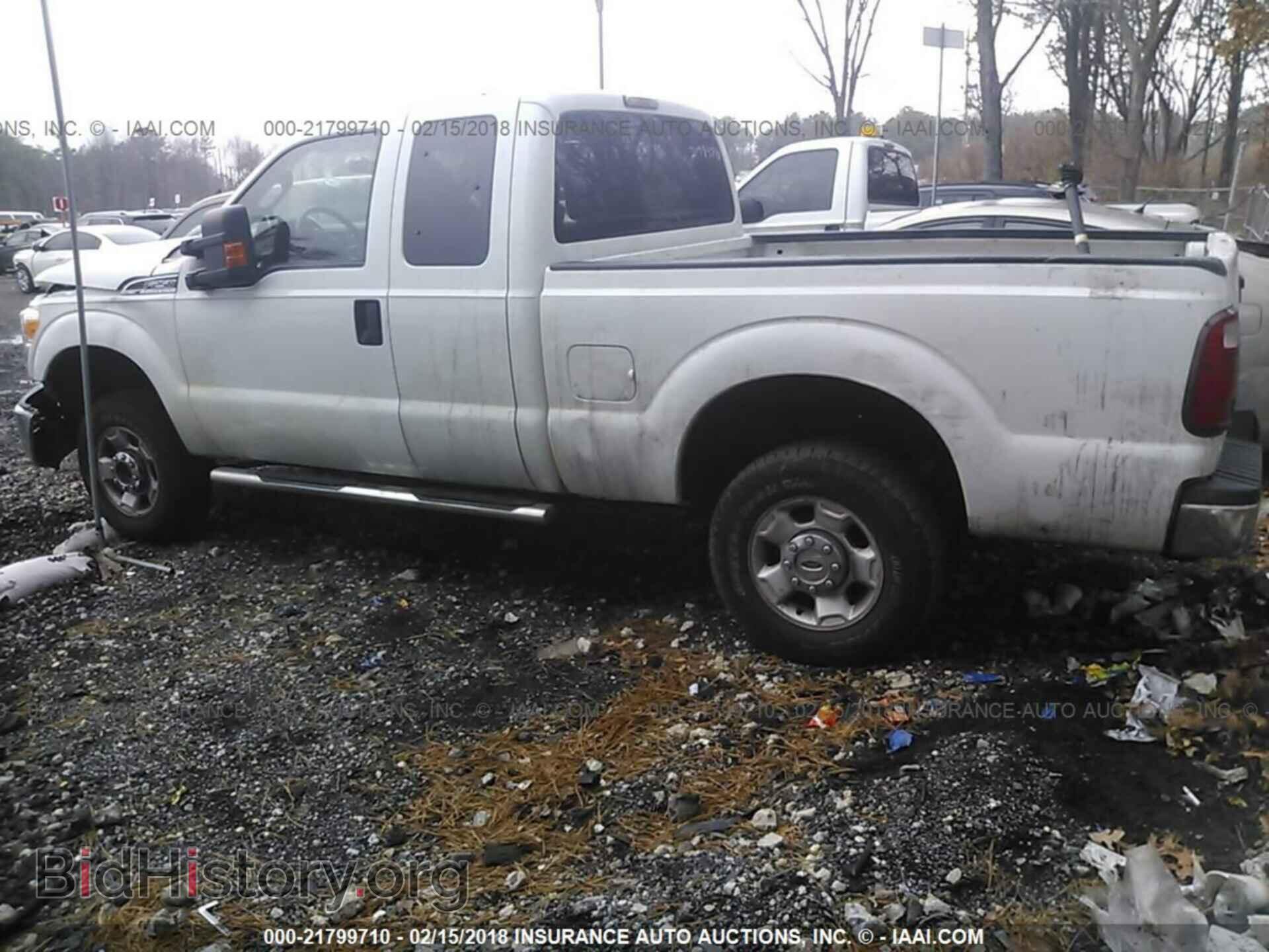 2011 Ford F250 - VIN: 1FT7X2B64BEA21012 - Фото 3