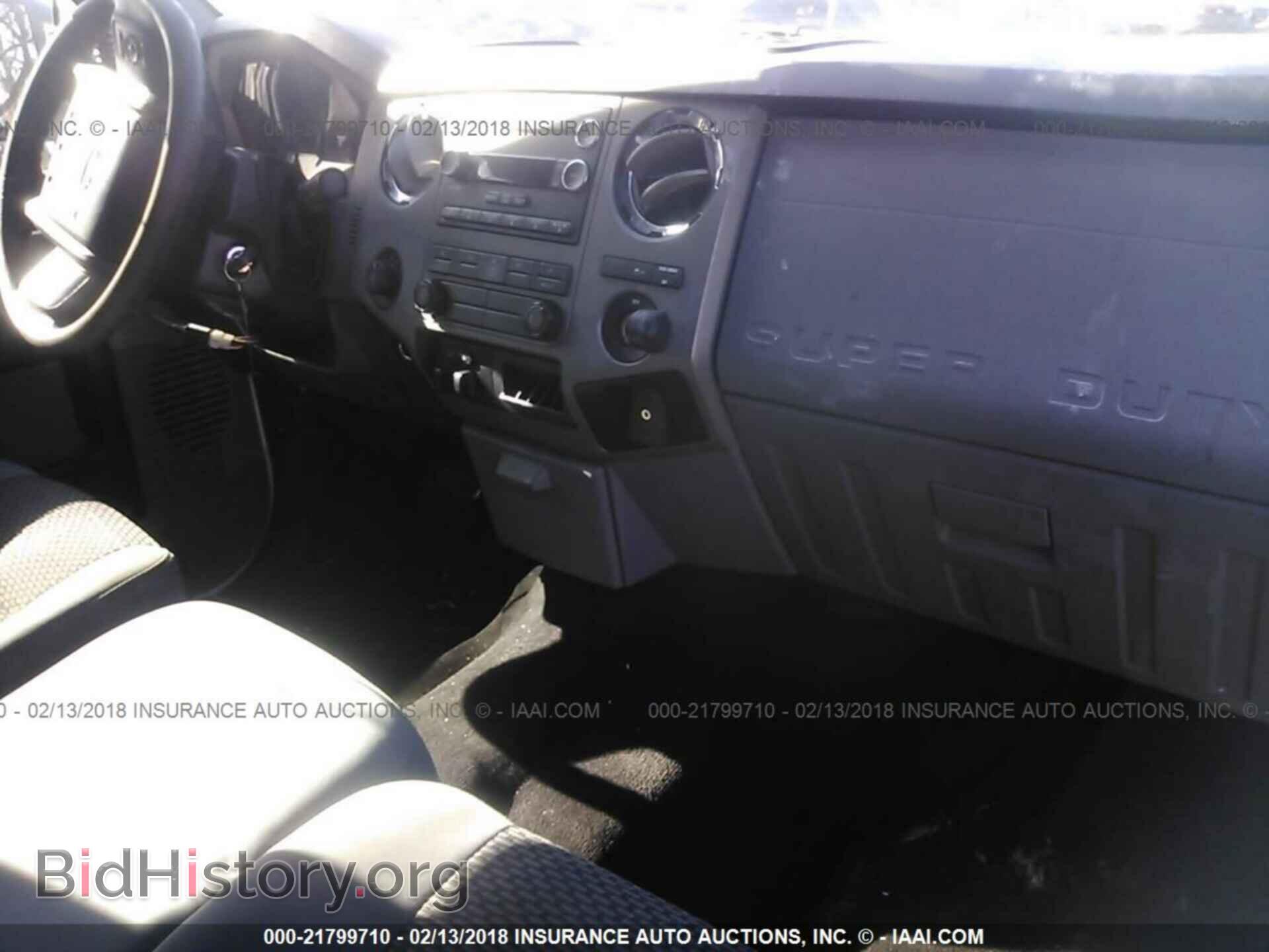 2011 Ford F250 - VIN: 1FT7X2B64BEA21012 - Фото 5
