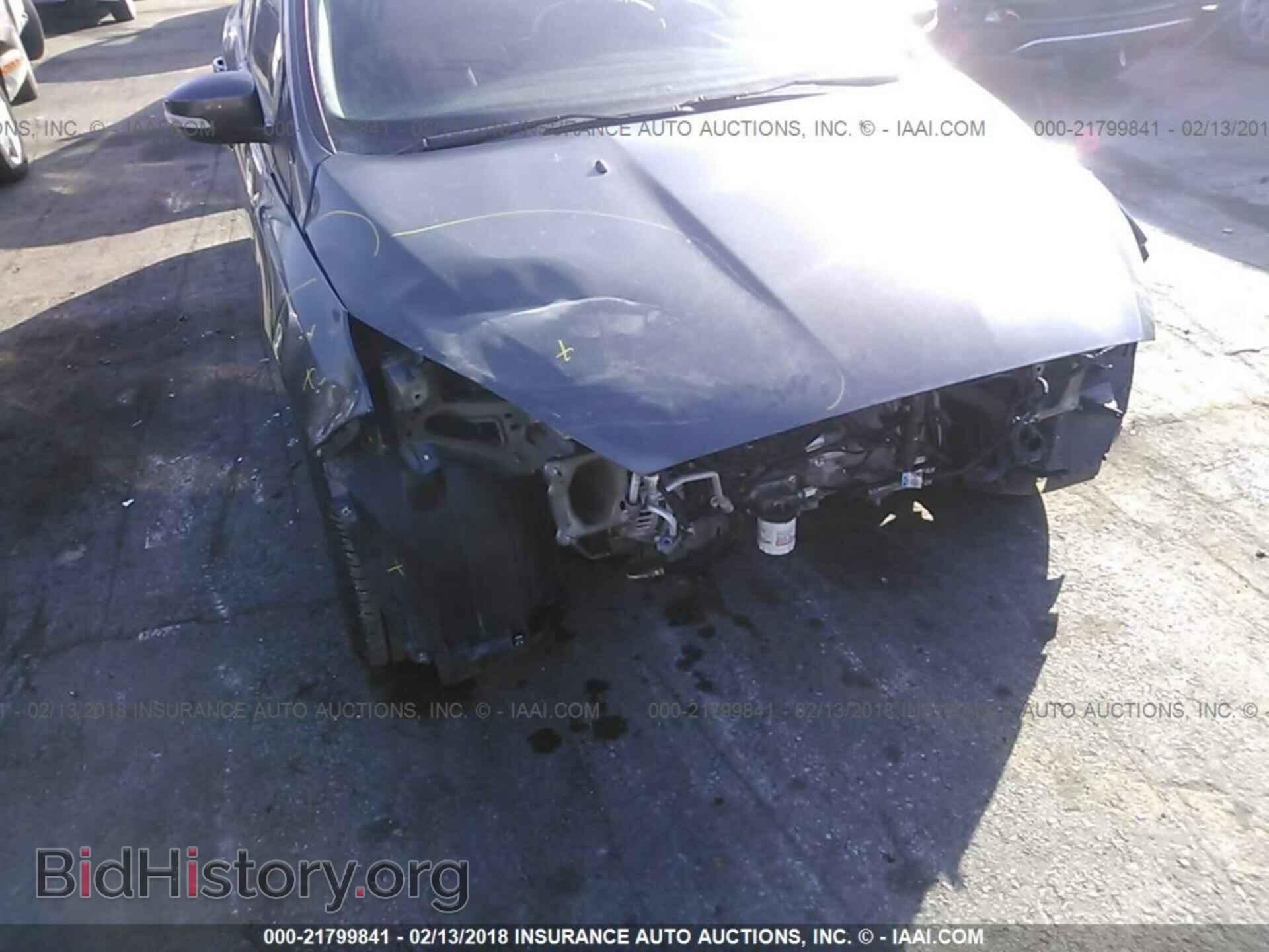 2016 Ford Focus - VIN: 1FADP3F2XGL286302 - Фото 6
