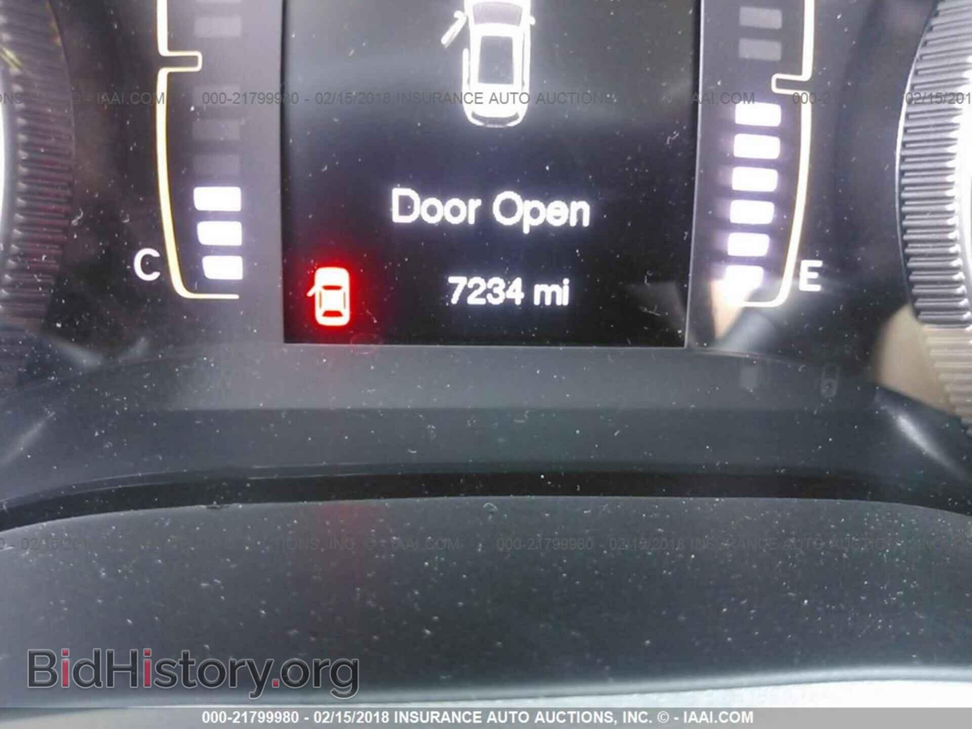 2018 Jeep Cherokee - VIN: 1C4PJLLB0JD535057 - Фото 7
