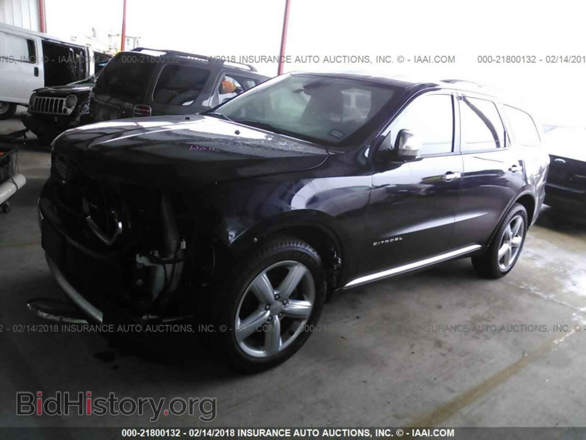 2011 Dodge Durango - VIN: 1D4SD5GT2BC692485 - Photo 2
