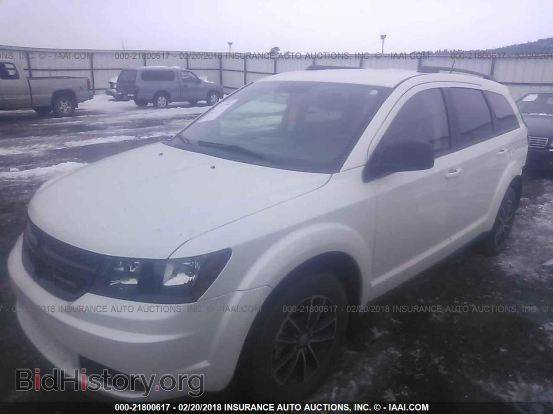 2017 Dodge Journey - VIN: 3C4PDCABXHT604657 - Фото 2