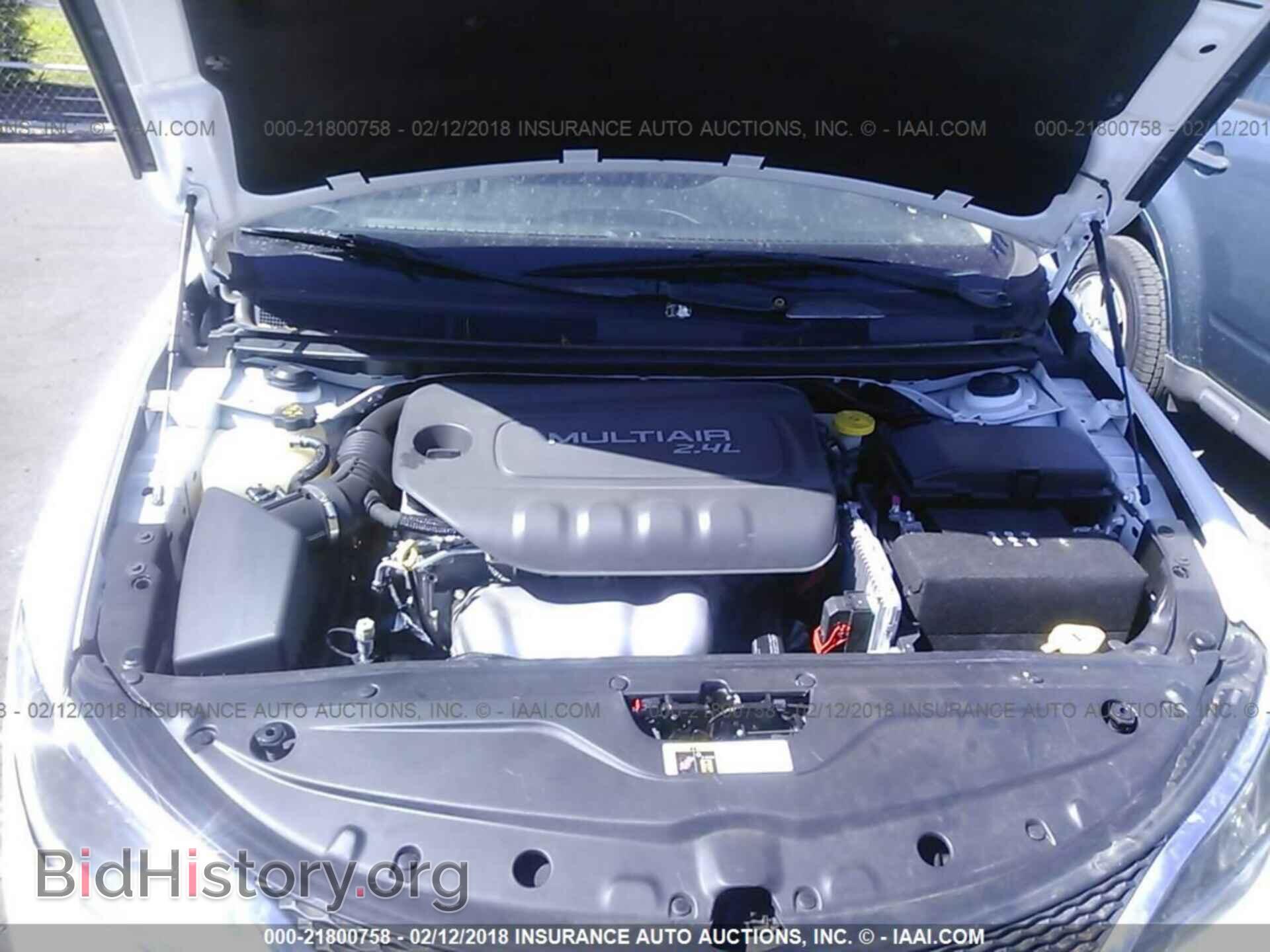 2015 Chrysler 200 - VIN: 1C3CCCCB5FN619051 - Photo 10
