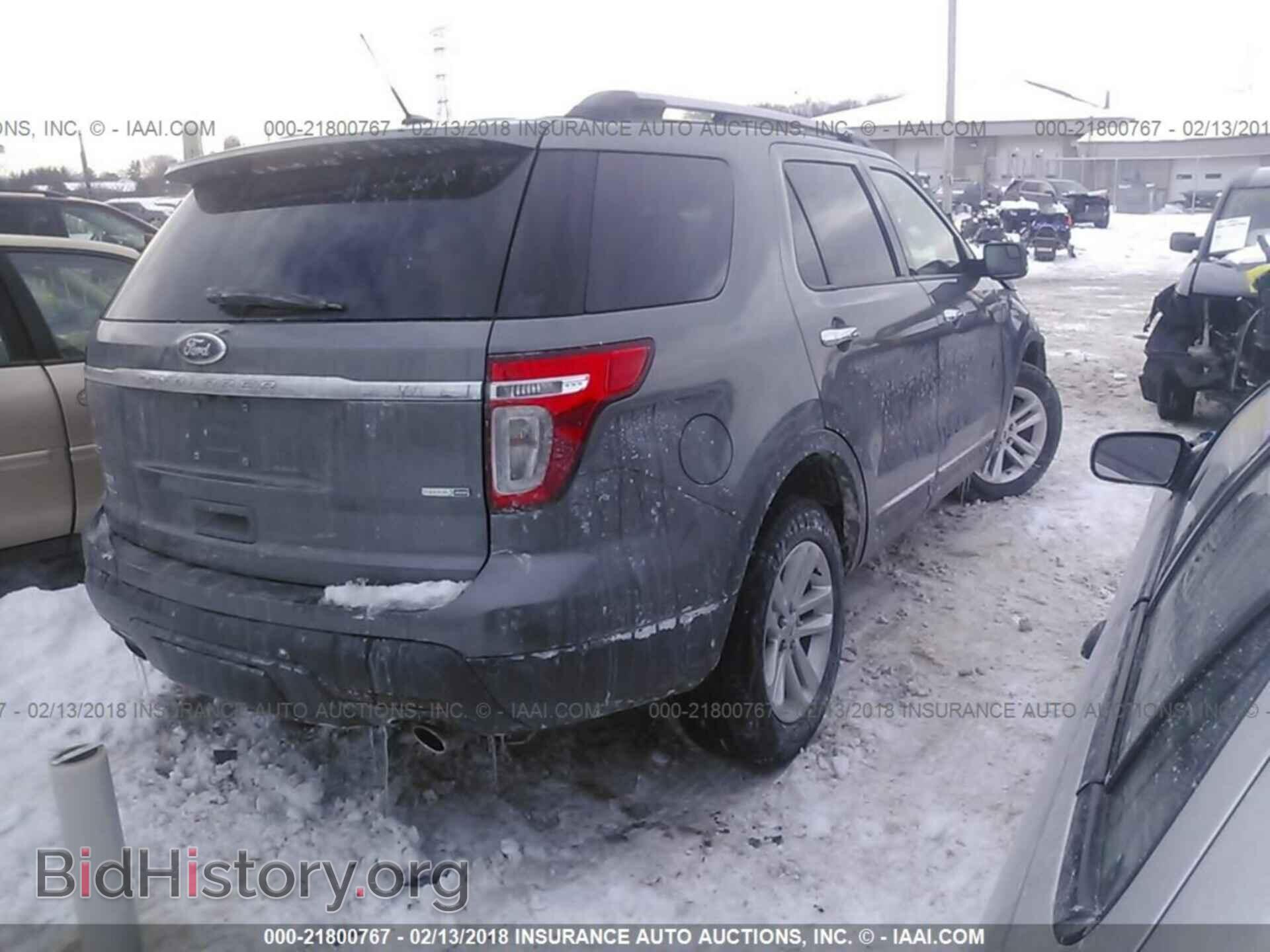 2013 Ford Explorer - VIN: 1FM5K8D88DGB69416 - Photo 4