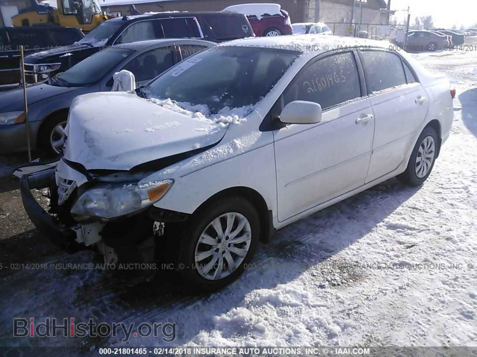2013 Toyota Corolla - VIN: 2T1BU4EE6DC972268 - Фото 2
