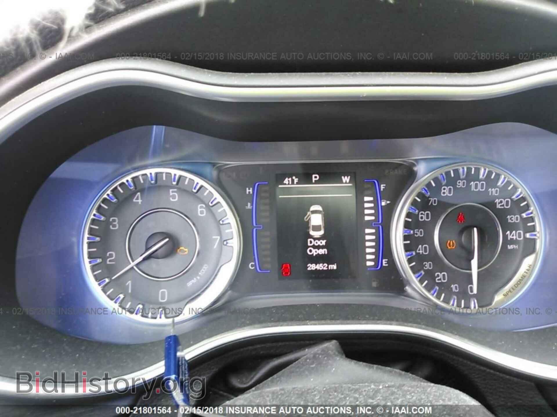 2015 Chrysler 200 - VIN: 1C3CCCAB4FN709441 - Фото 7