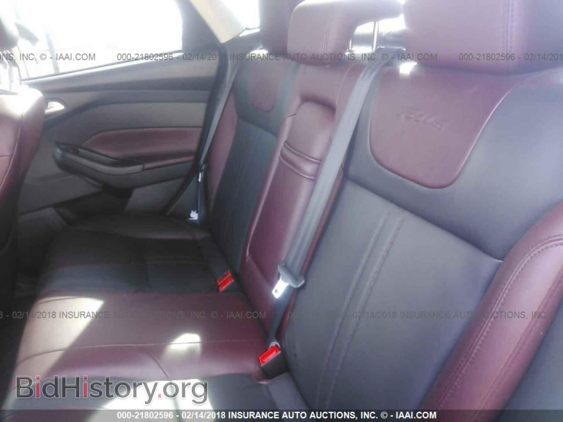 2012 Ford Focus - VIN: 1FAHP3F21CL101307 - Photo 8
