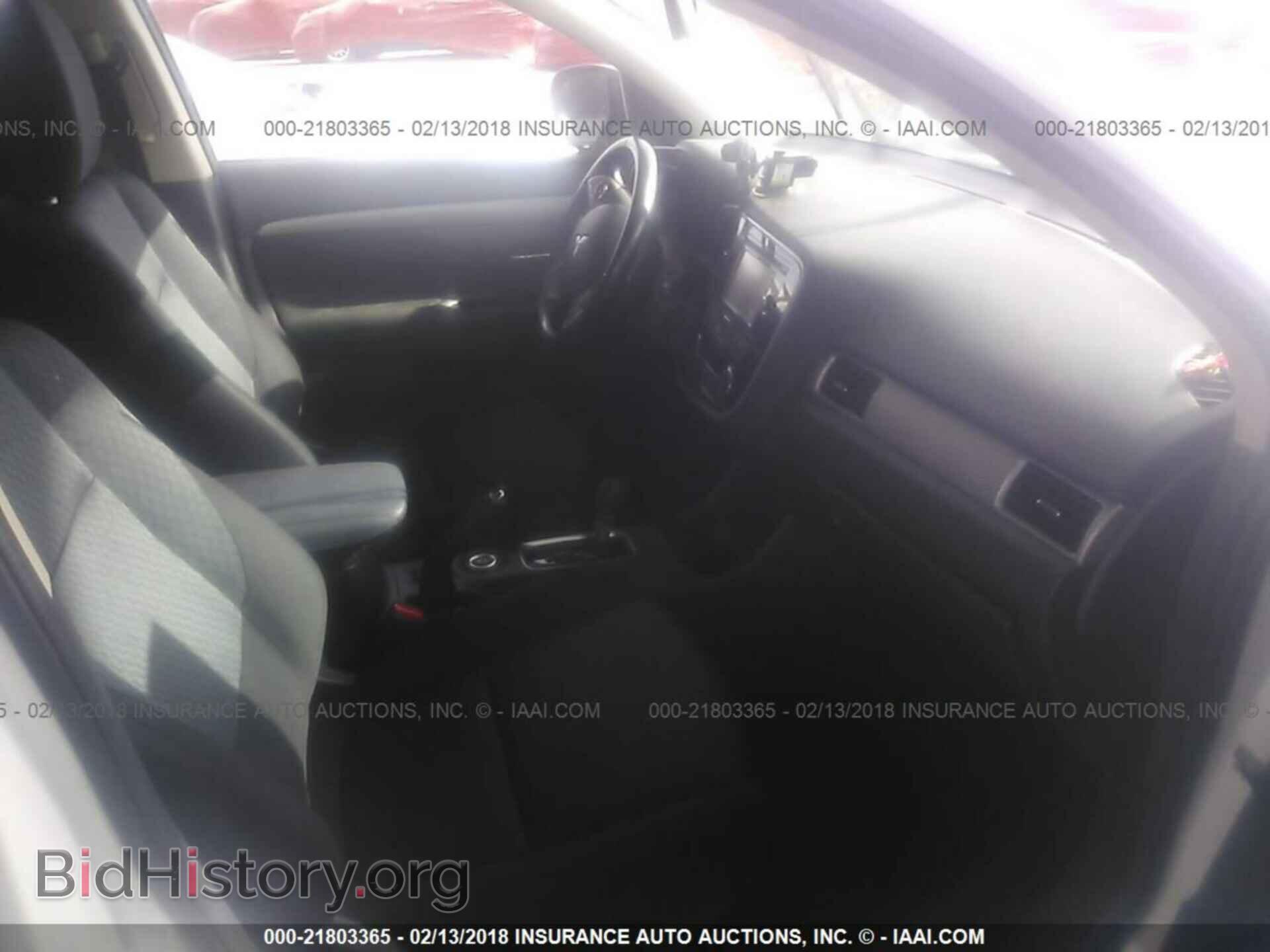 2014 Mitsubishi Outlander - VIN: JA4AZ3A31EZ020114 - Фото 5