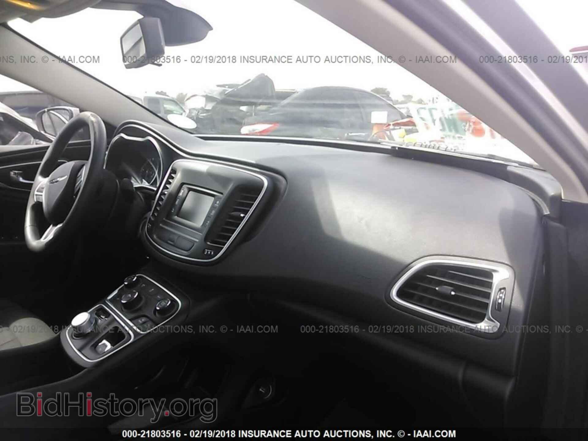 2015 Chrysler 200 - VIN: 1C3CCCAB8FN564582 - Фото 5
